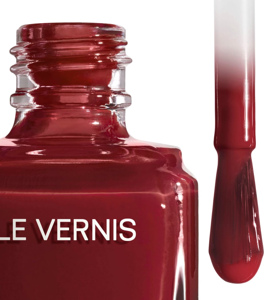CHANEL LE VERNIS Longwear Nail Colour Incontournable Image 2