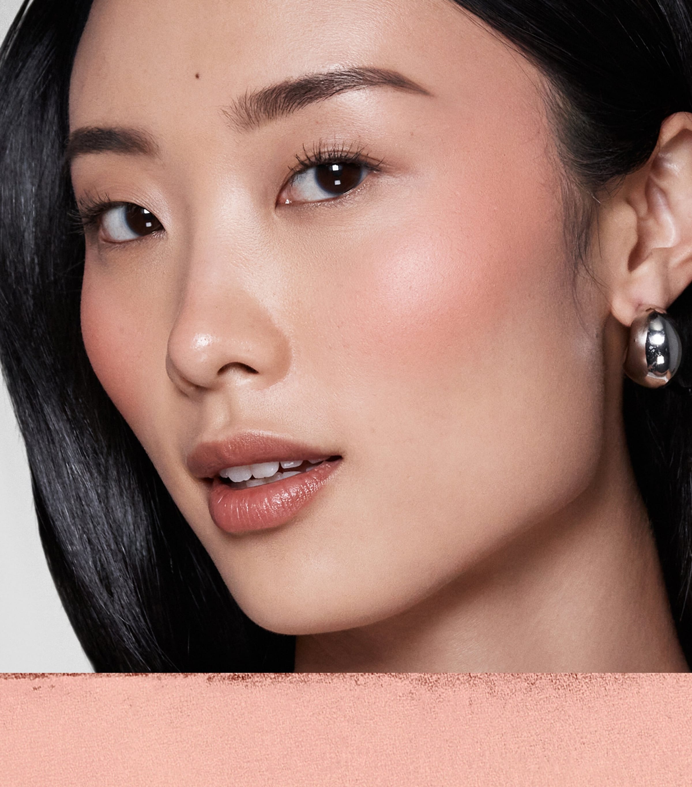 Blush Powder CHERISH Image 4