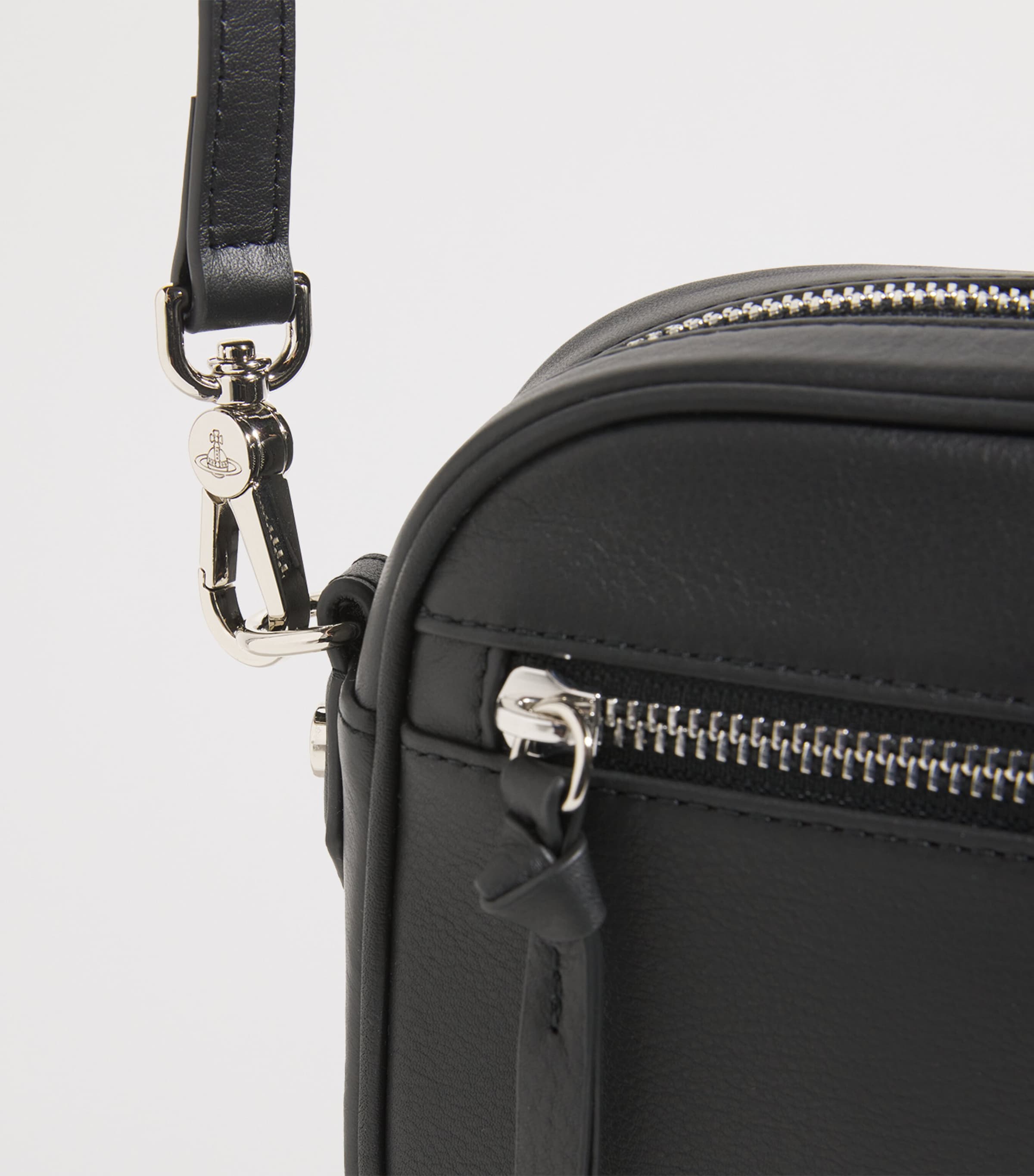 【関税&送料込】Vivienne Westwood Black Leather Anna Crossbo Vivienne Westwood Leather Anna Cross-Body Bag | Harrods US