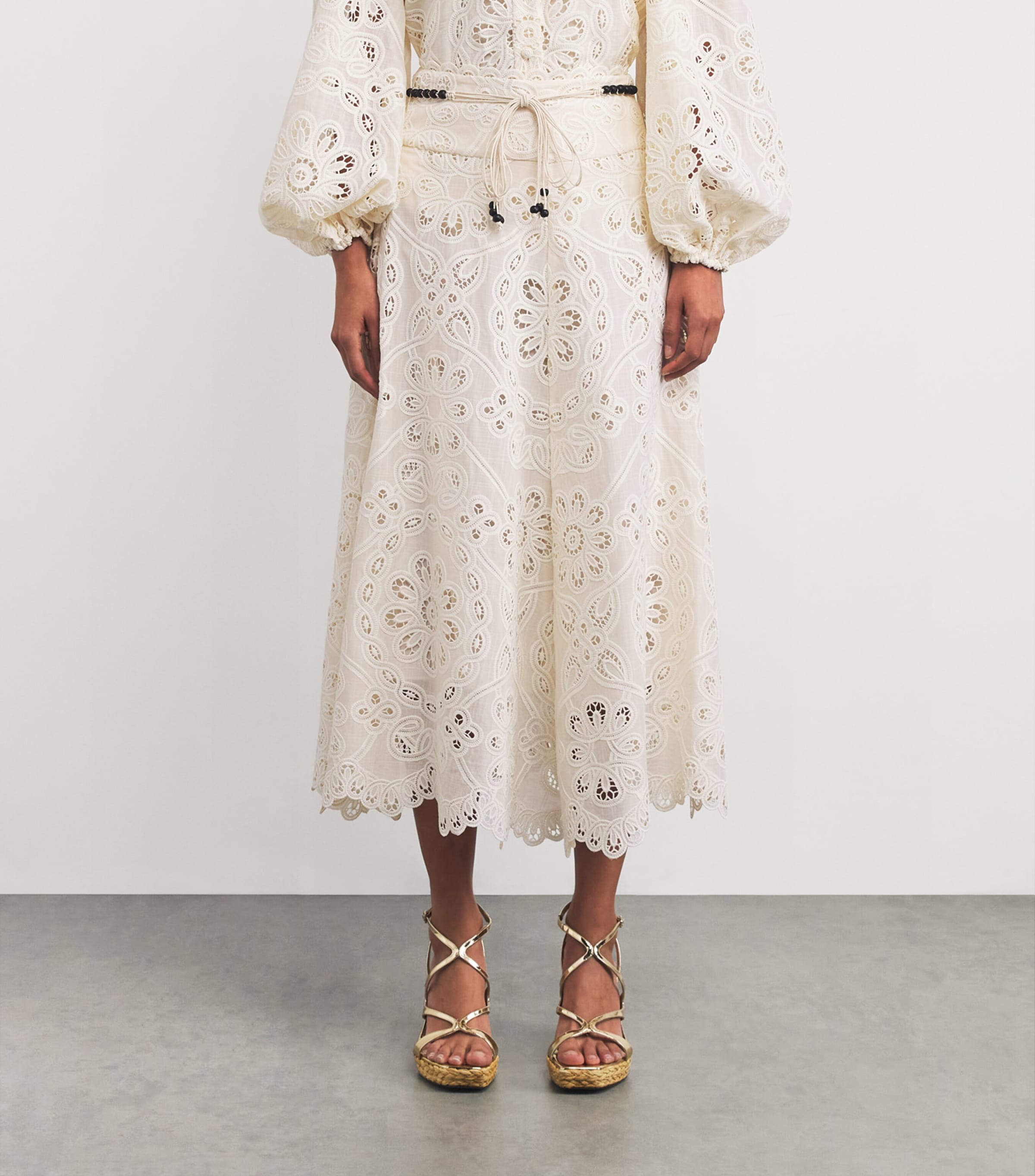 【Zimmermann】Rhiannon embroidered cotton midi dress Rhiannon embroidered cotton midi dress in white - Zimmermann