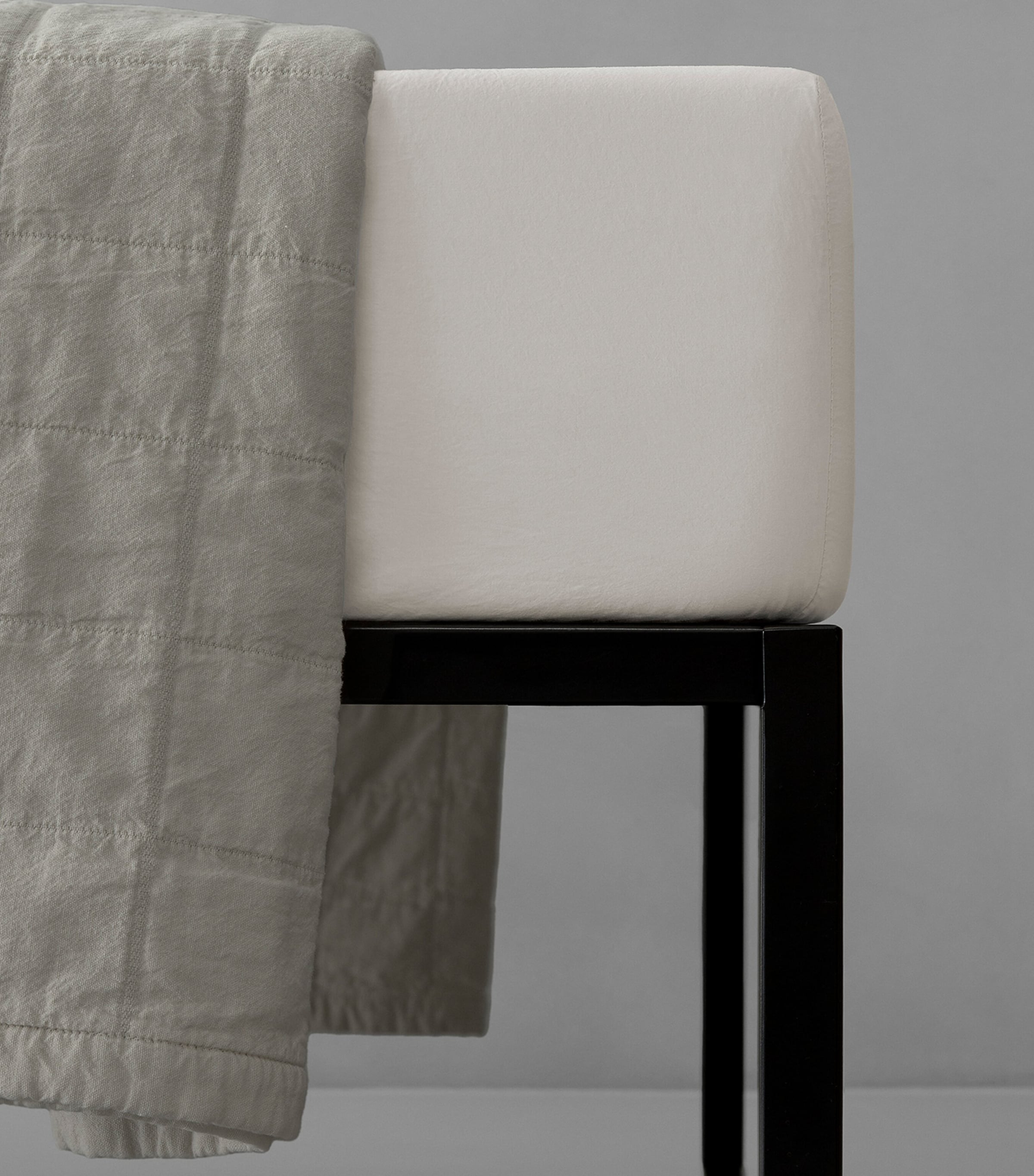 Society Limonta Cotton Nite Super King Fitted Sheet (180cm x 200cm) Bianco Image 1