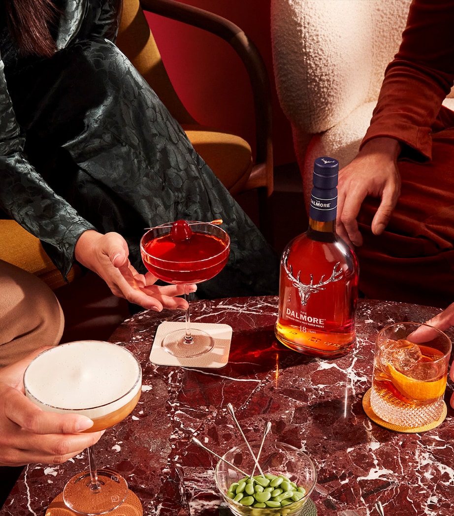 18-Year-Old 2022 Edition Single Malt Scotch Whisky (70cl) NO COLOUR Image 5