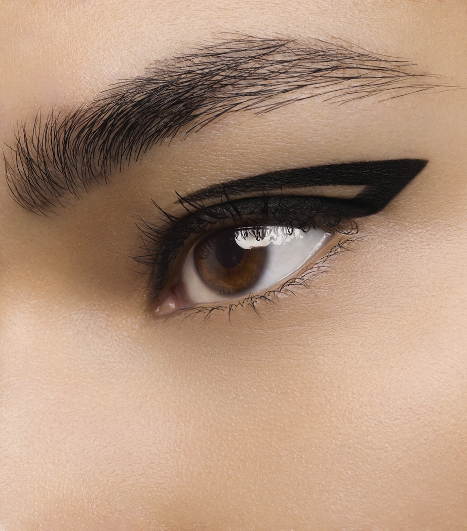 Crushliner Gel Eyeliner Pencil 1 NOIR INTENSE Image 4