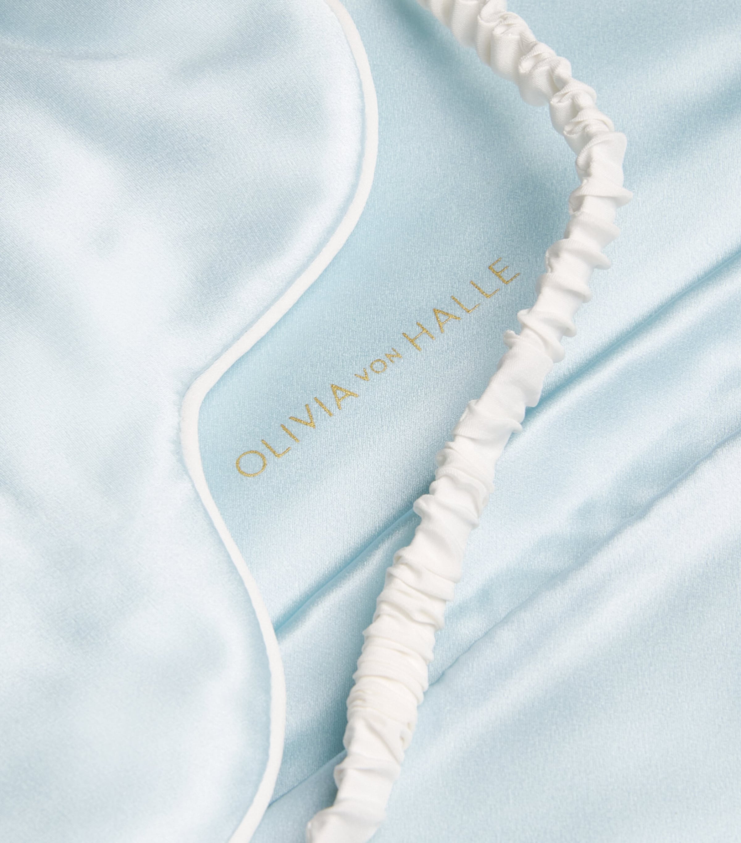Olivia von Halle Womens Silk Audrey Eye Mask Powder Blue Image 5