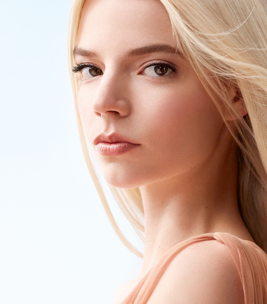 Dior Rouge Blush SATIN 999 Image 5