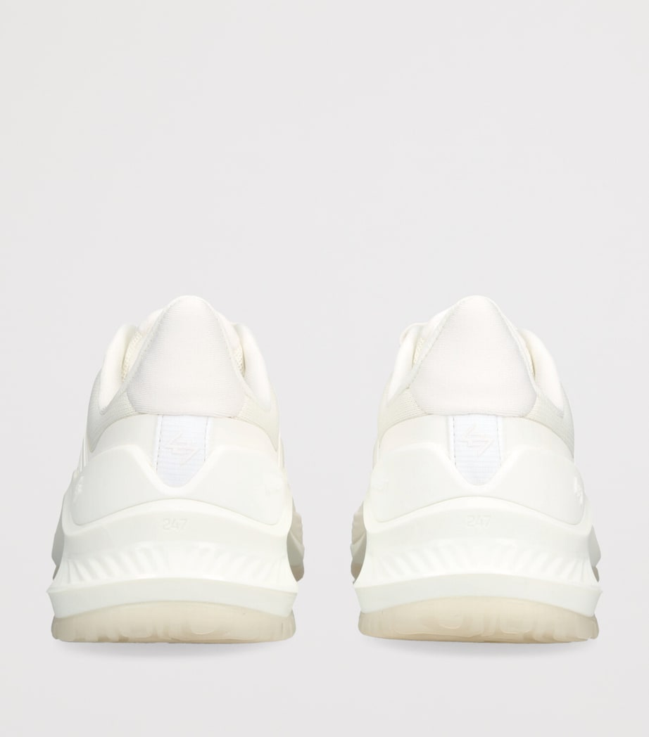 Arc-2 Trainers WHITE Image 2