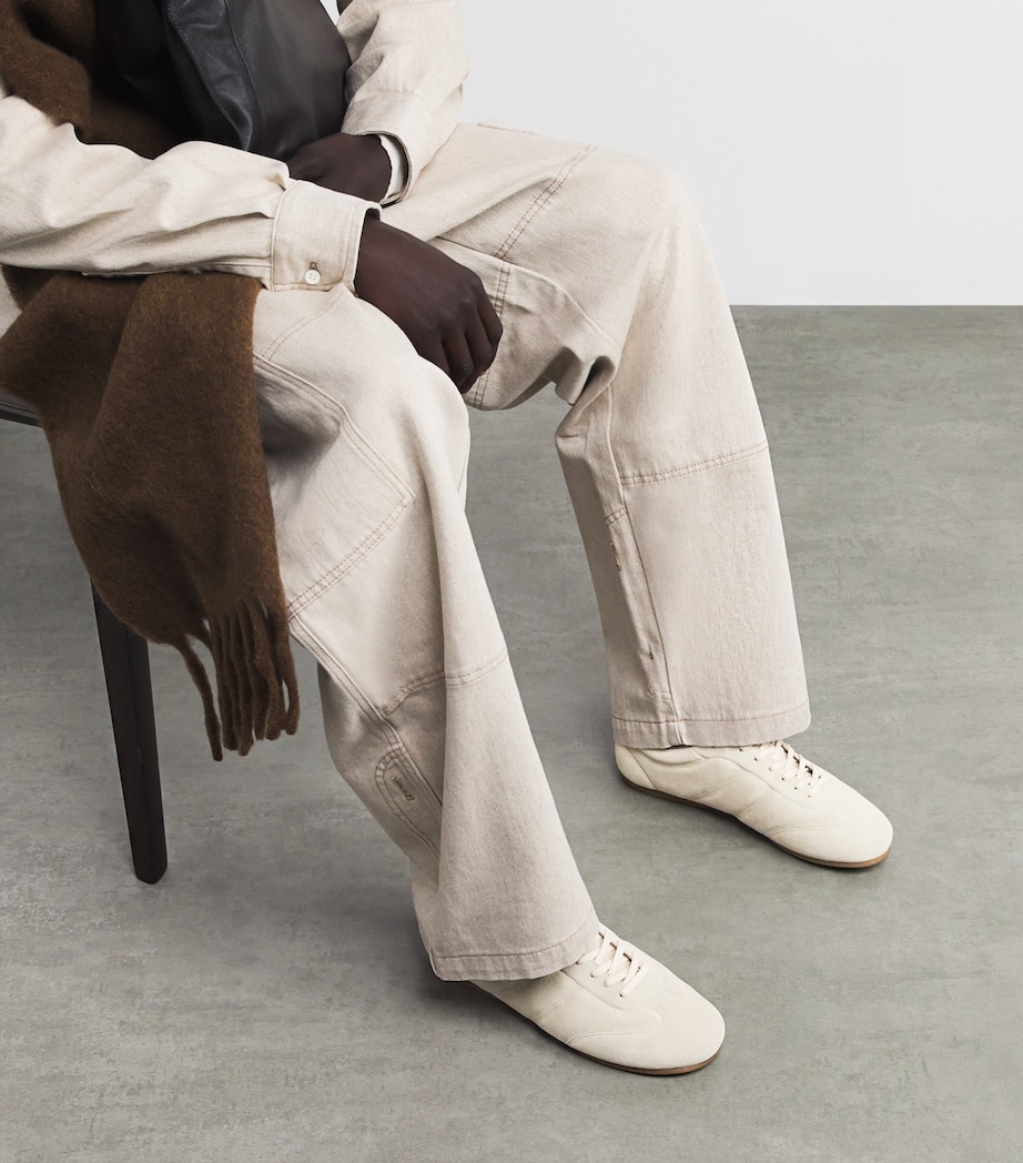 Suede Soft Runner Sneakers LIGHT CLAY BG264 Image 2