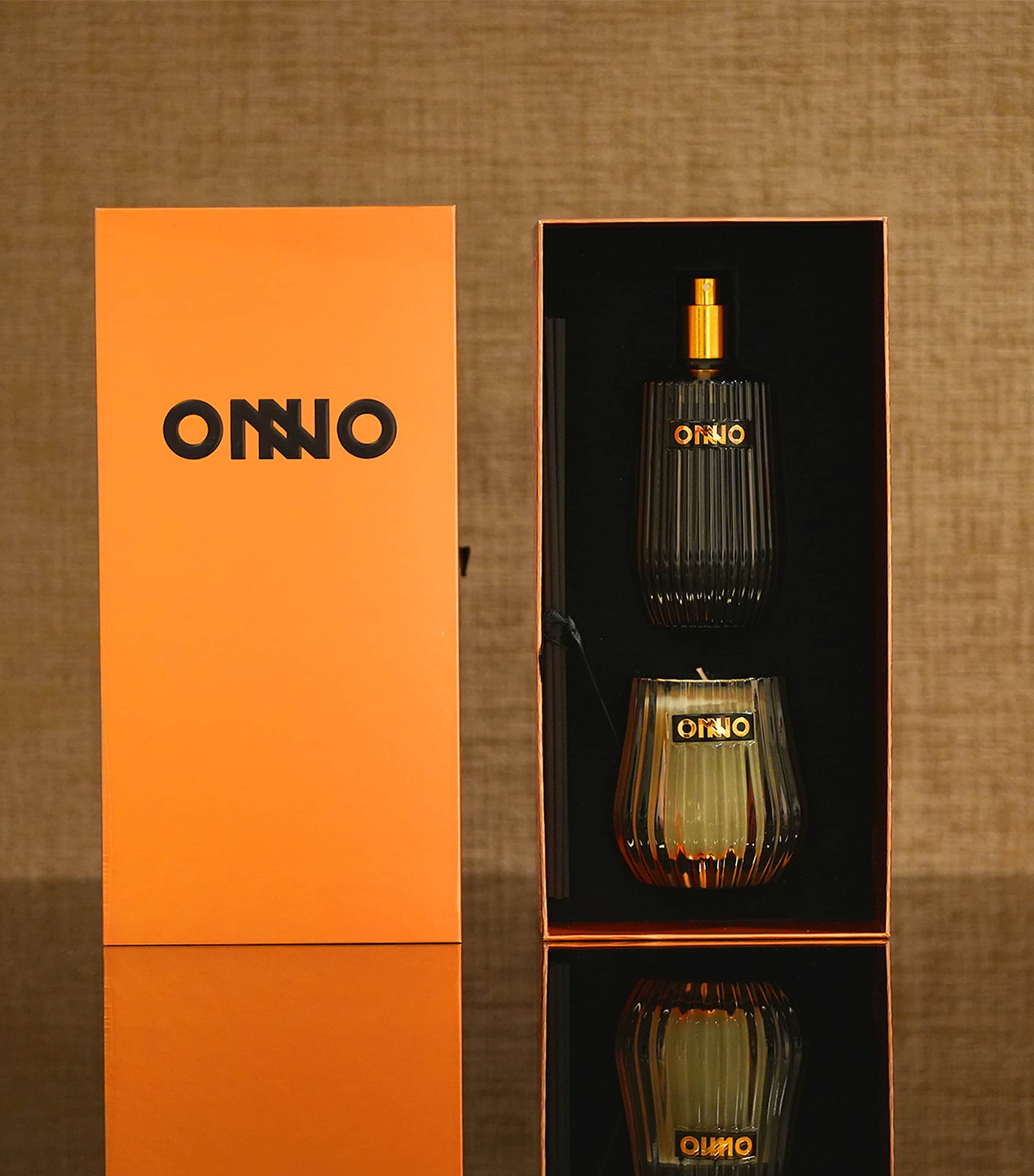Onno Eclectic Candle And Roomspray Set In Metallic