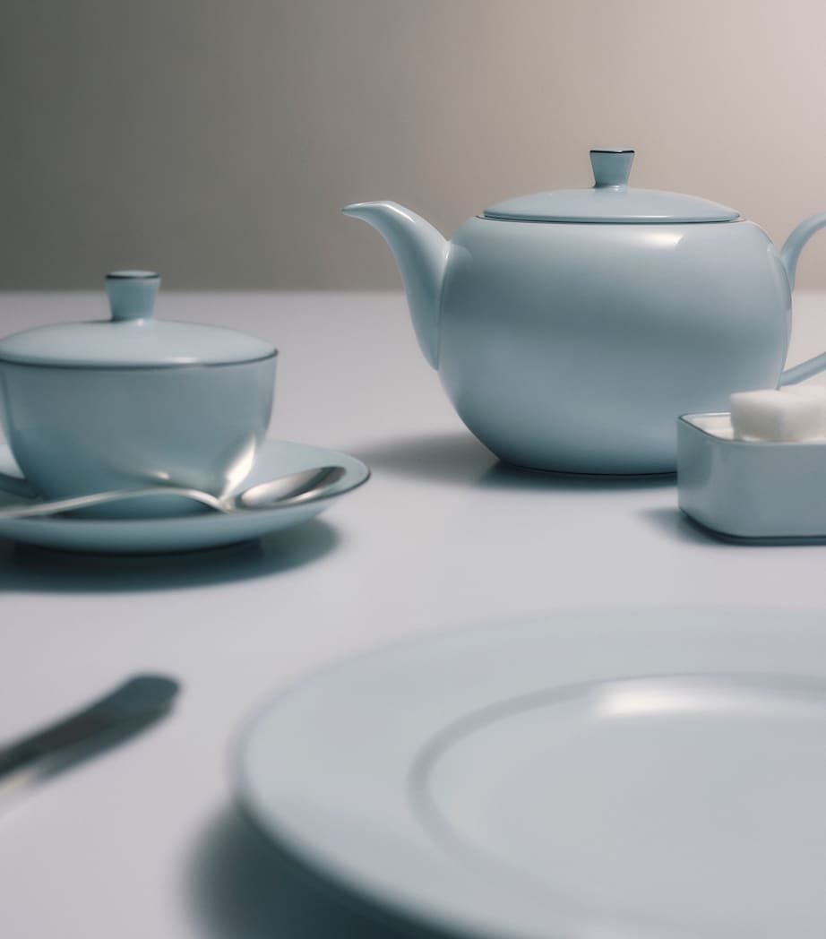 Porcelain Teapot F03HV Image 3