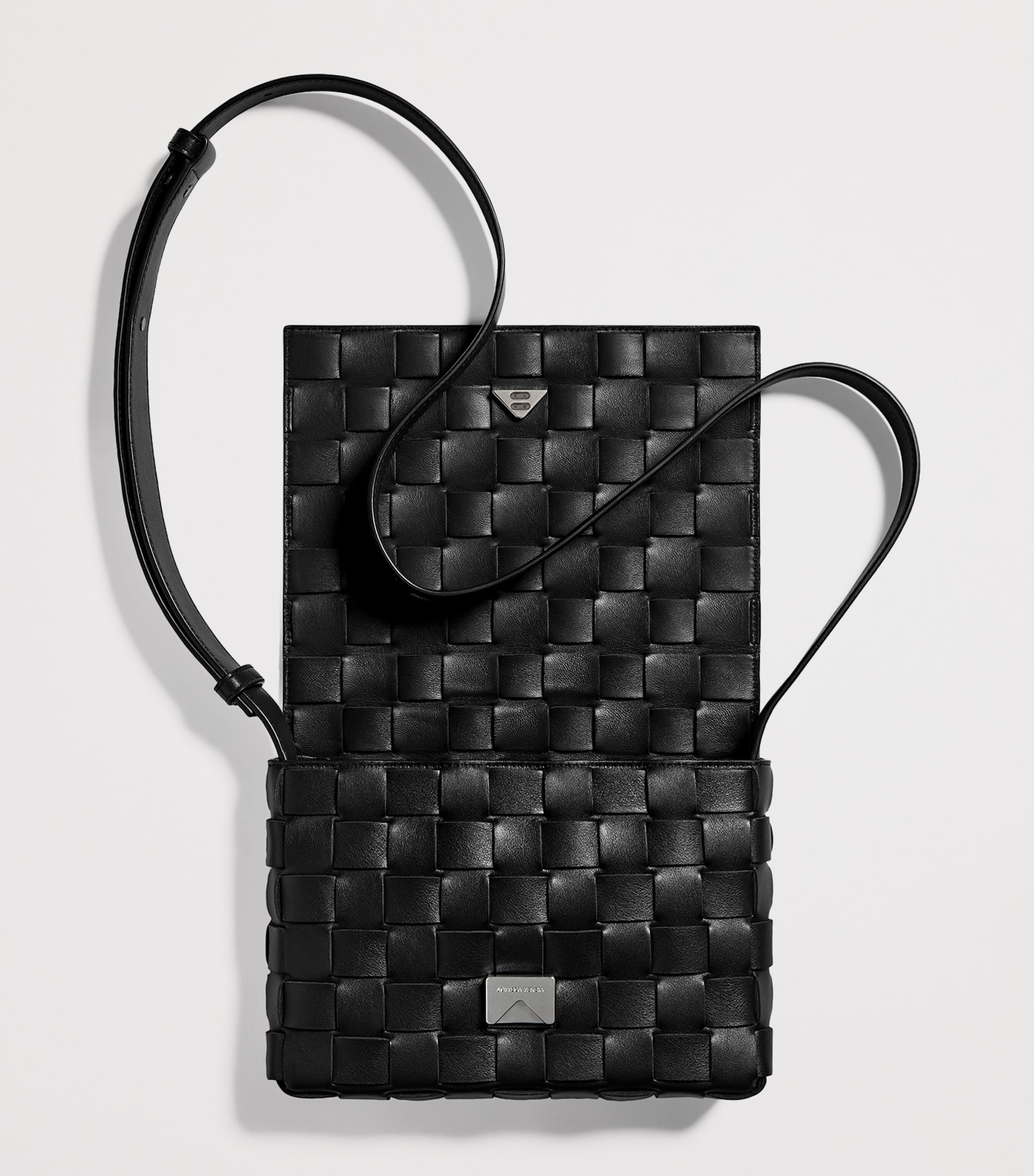 Bottega Veneta Leather Orto Messenger Bag Image 2