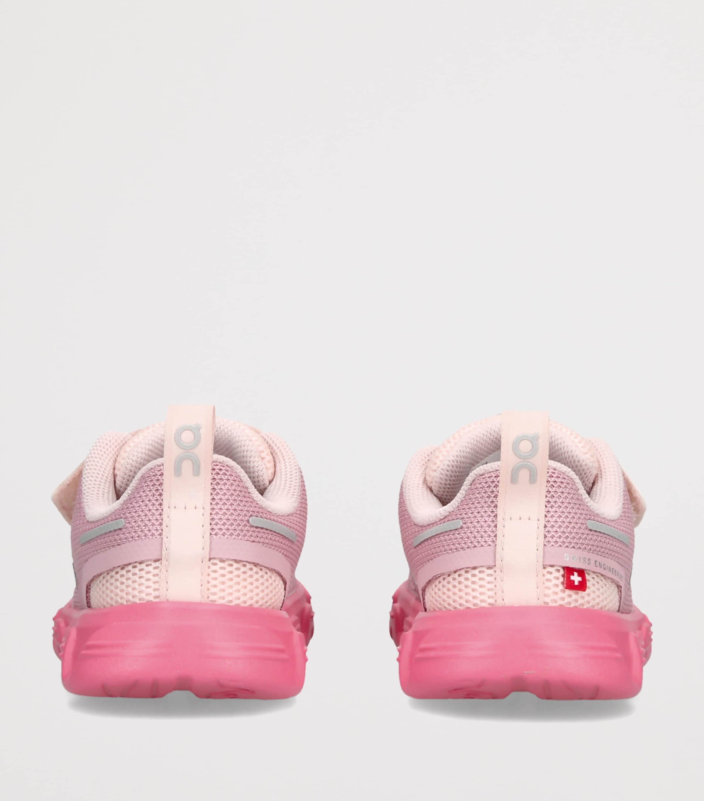 ON Running Cloud Dash Trainers Pink Image 4
