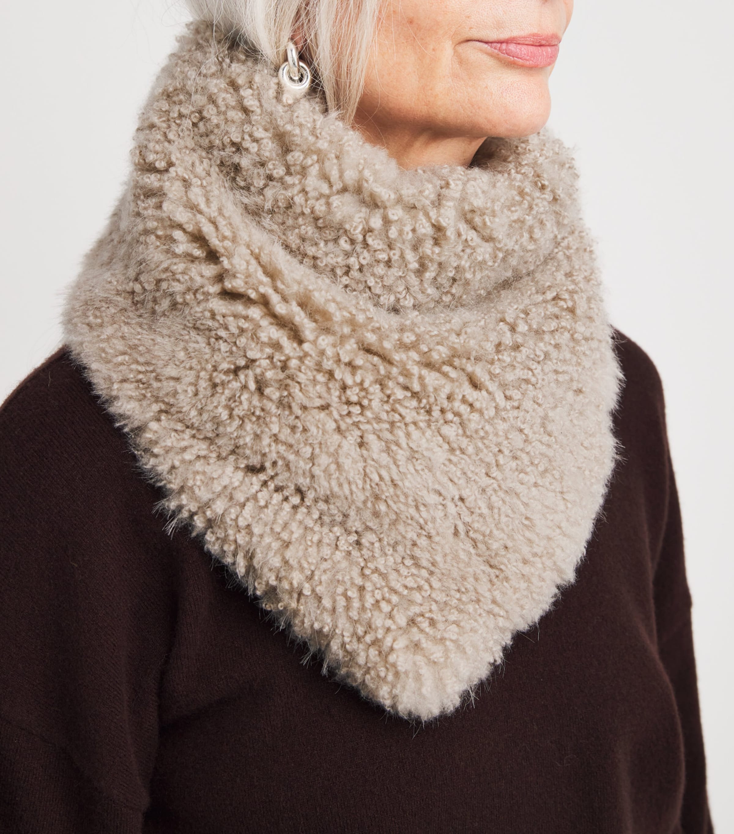 Shearling-Wool Bandana Scarf A2048 Image 2