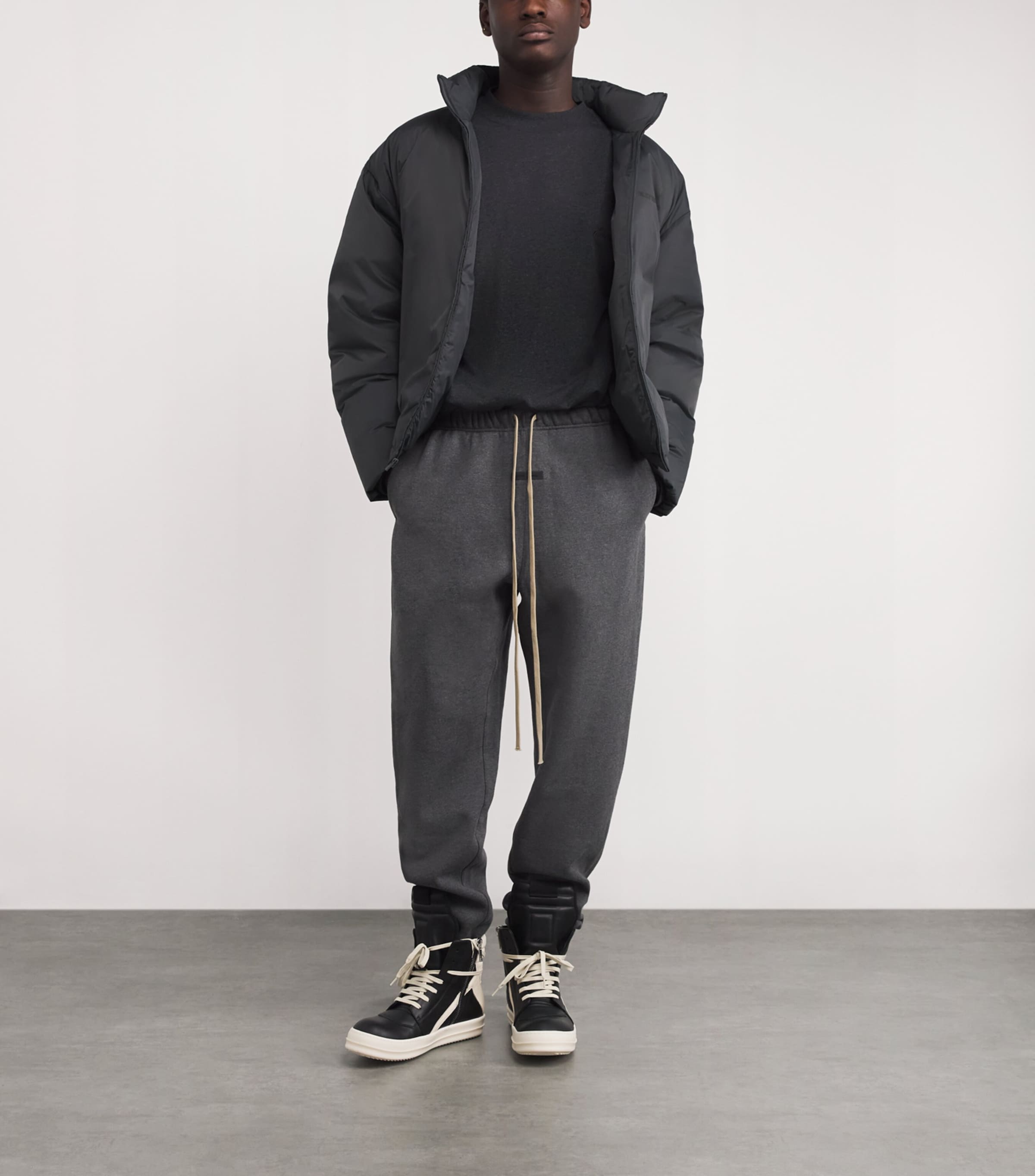 Cotton Logo Script T-Shirt VINTAGE BLACK Image 2