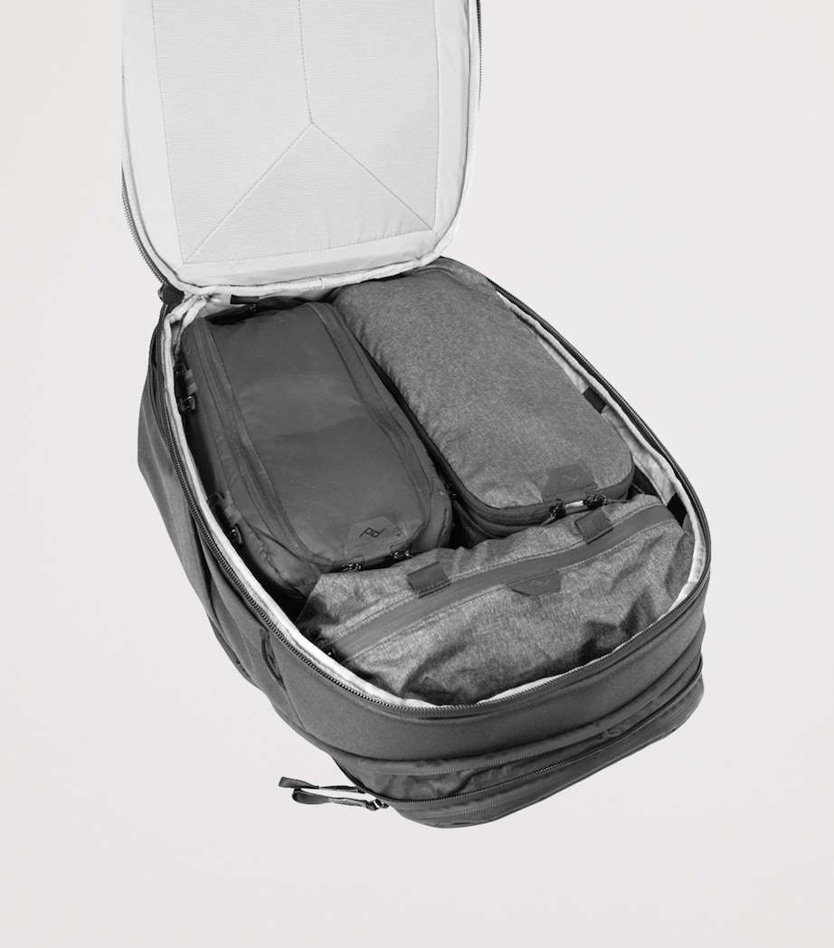 Canvas Expandable 30-Litre Travel Backpack BLACK Image 14