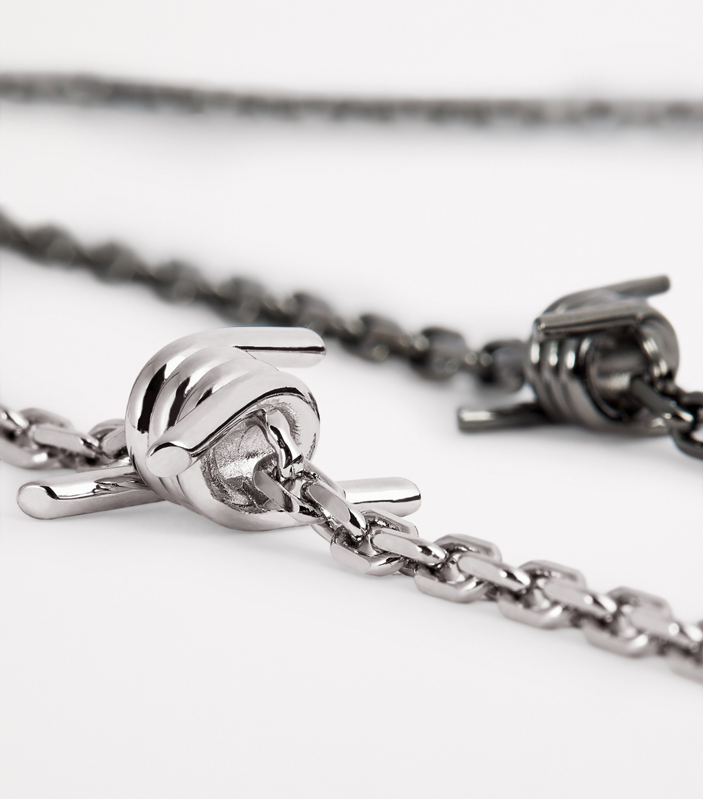 off-white Barbed Wire Motif ツートーン ネックレス 人気 off-white Barbed Wire Motif ツートーン ネックレス 人気