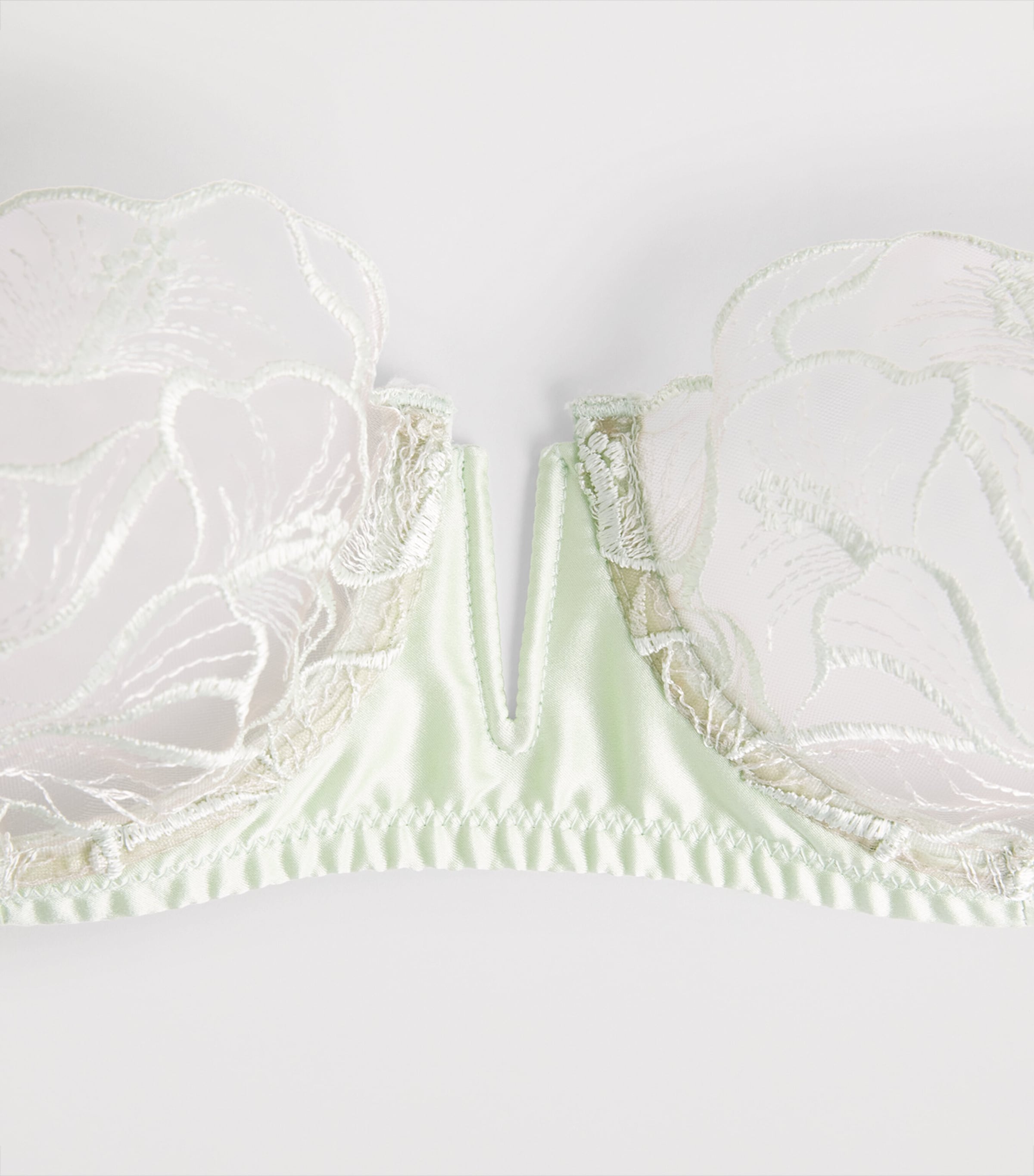 Kiki de Montparnasse Green Lace Calla Lily Balconette Bra | Harrods US