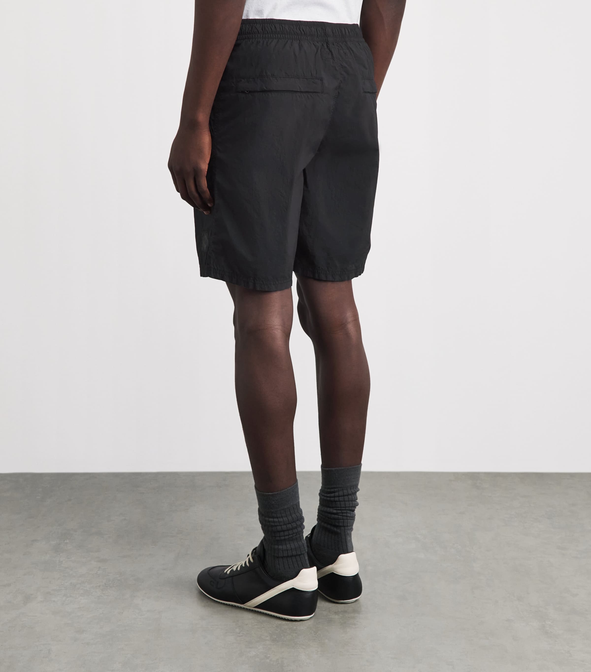Stone Island Mens Recycled Ghost Logo Shorts Image 5