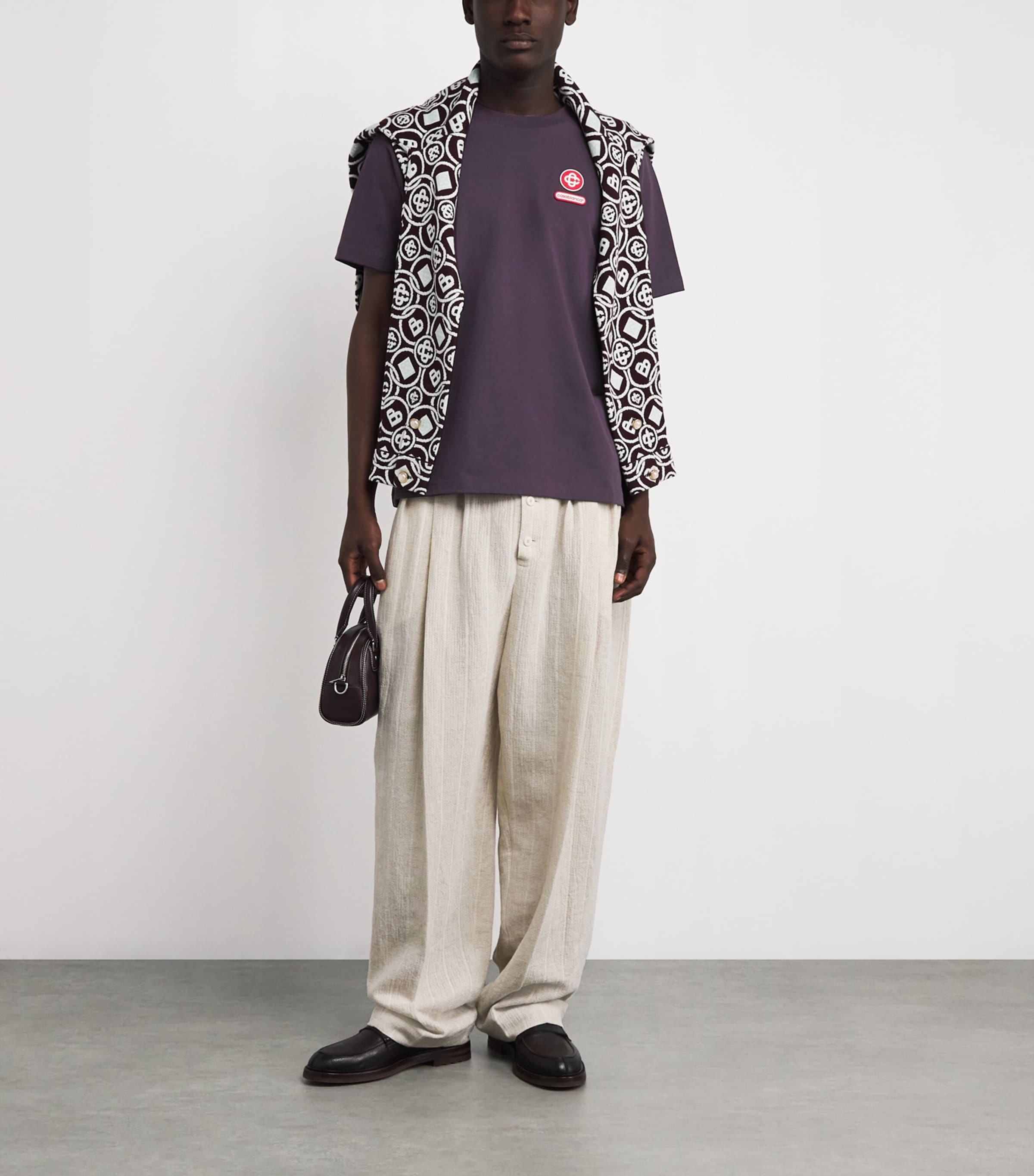 Organic Cotton Logo Patch T-Shirt AUBERGINE Image 2