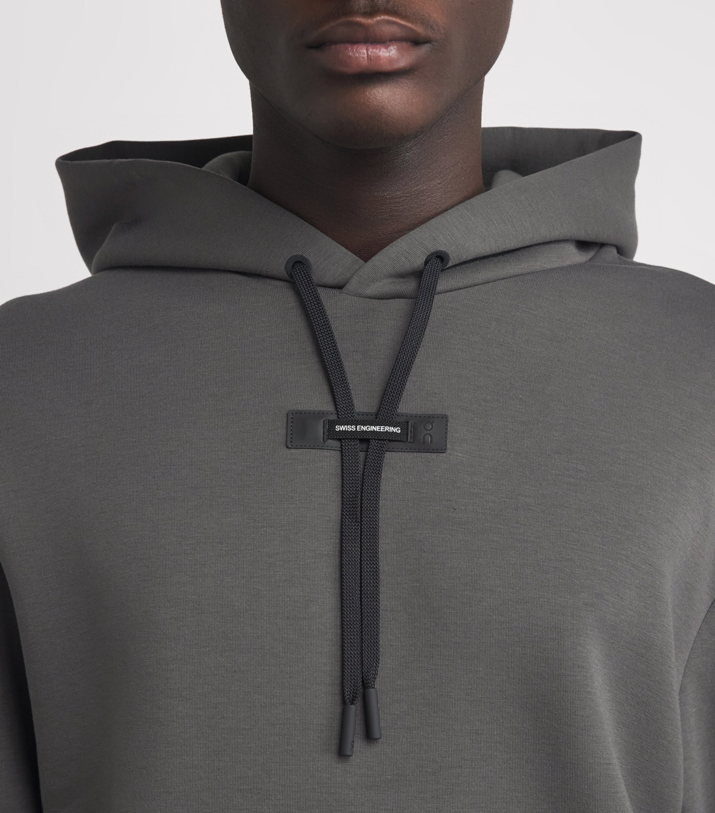 On Mens Cotton-Blend Focus Tech Hoodie Shadow Image 3