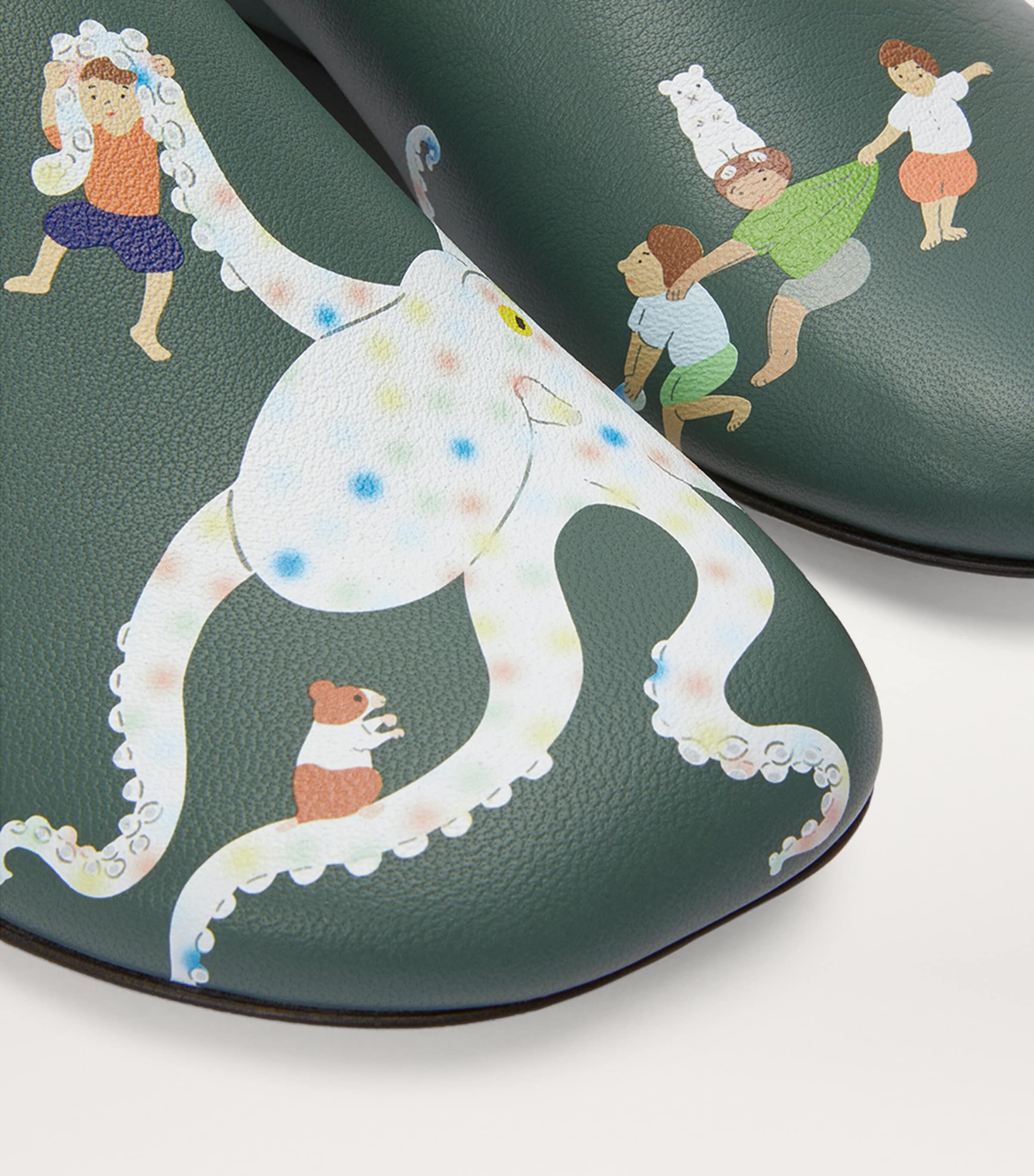 LOEWE■トイ・オクトパス モカシン【Suna Fujitaコラボ】 Loewe x Suna Fujita Toy printed leather slippers Loewe
