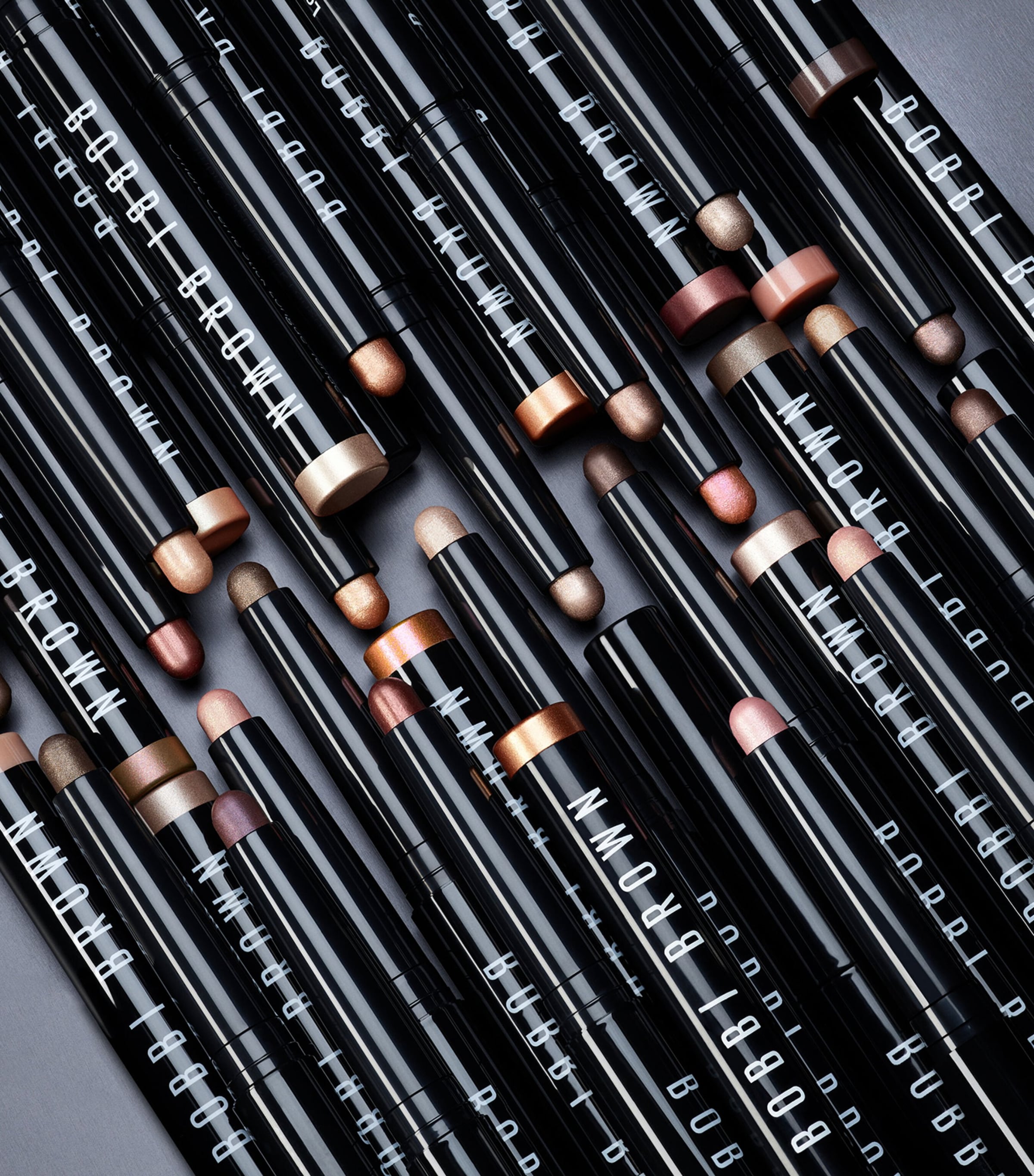 Long-Wear Crème Shadow Stick MOONSTONE Image 8