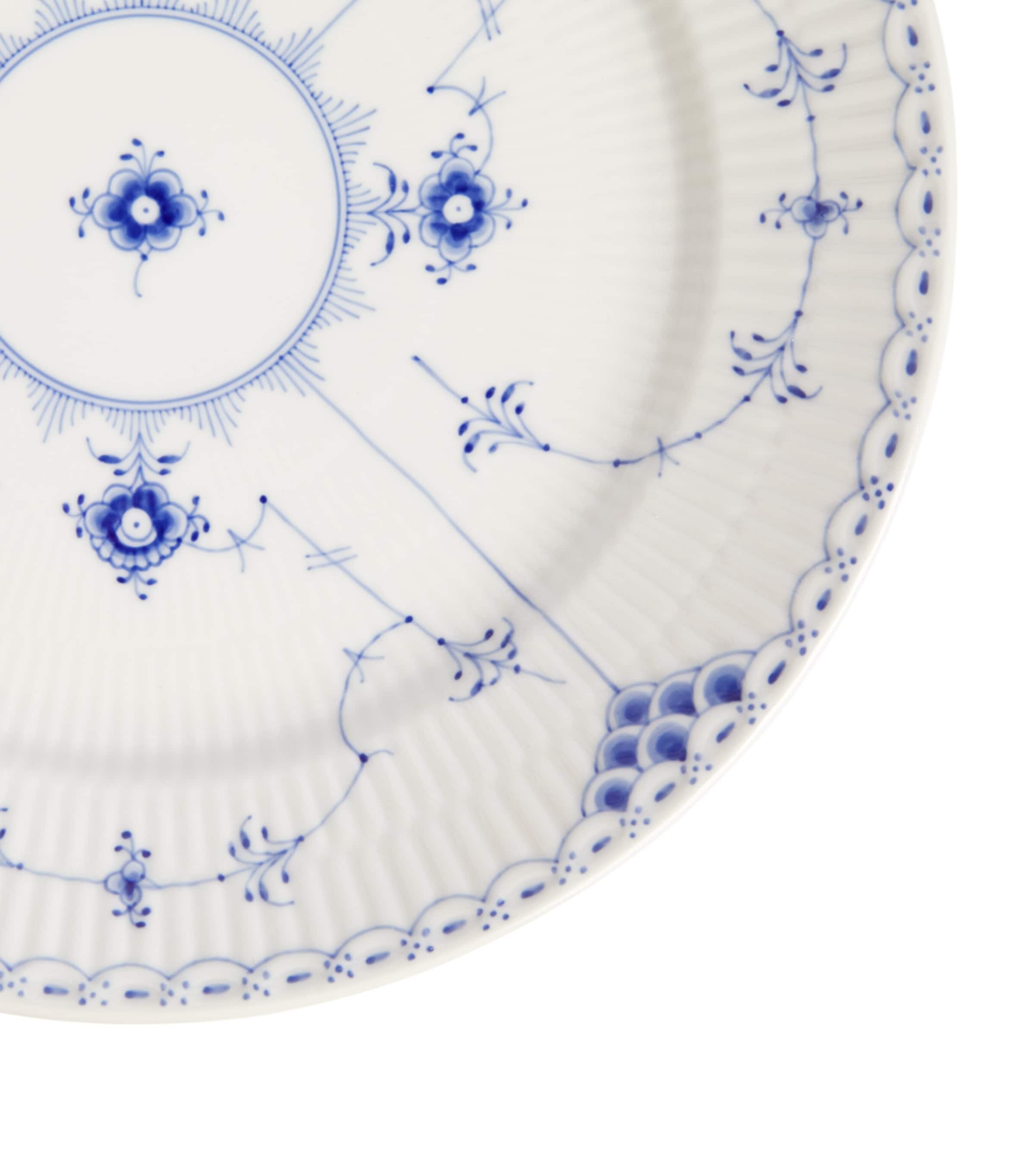 Blue Fluted Half Lace Plate (27cm) BLUE Image 3