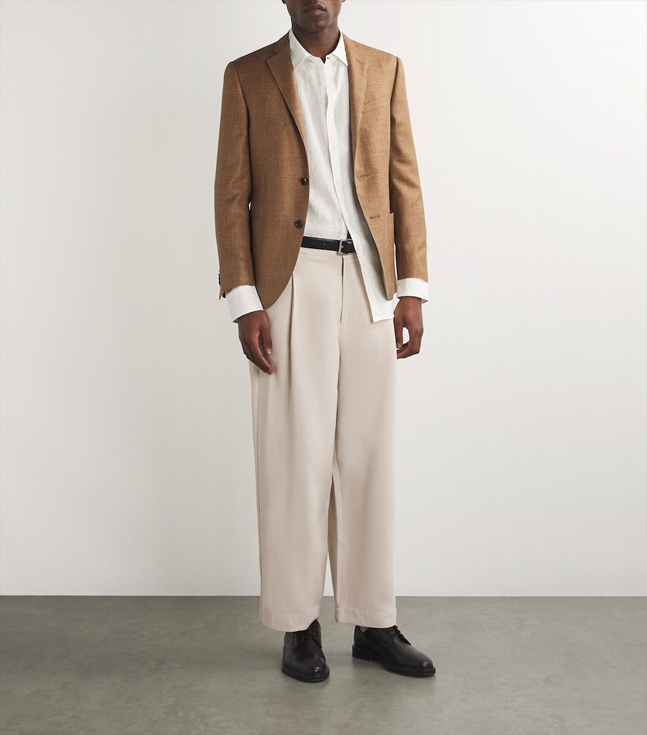 Linen Shirt 001 Image 2