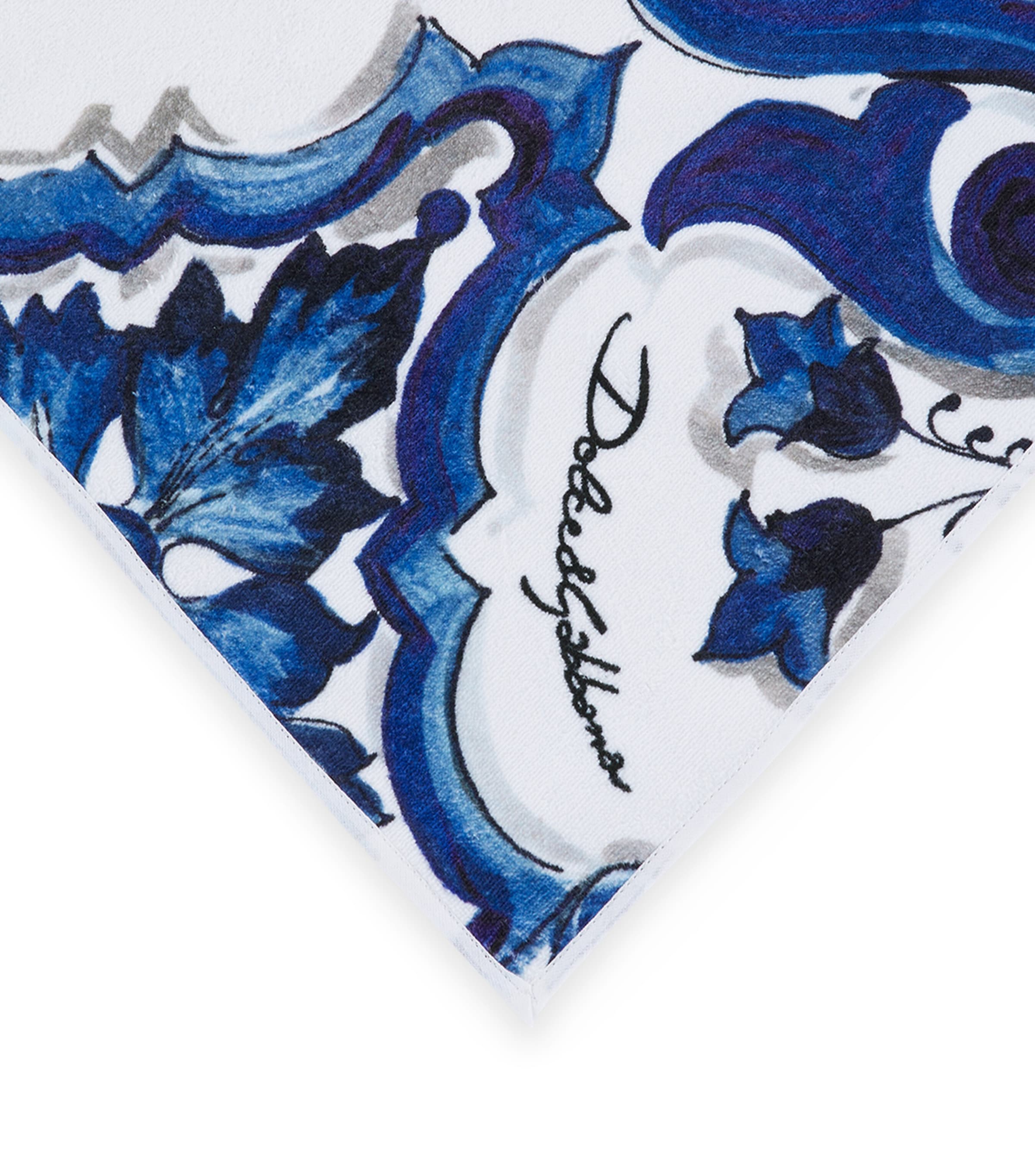 Blu Mediterraneo Guest Towel (40cm x 60cm) UB010MAIOLICABLU/BCO Image 3