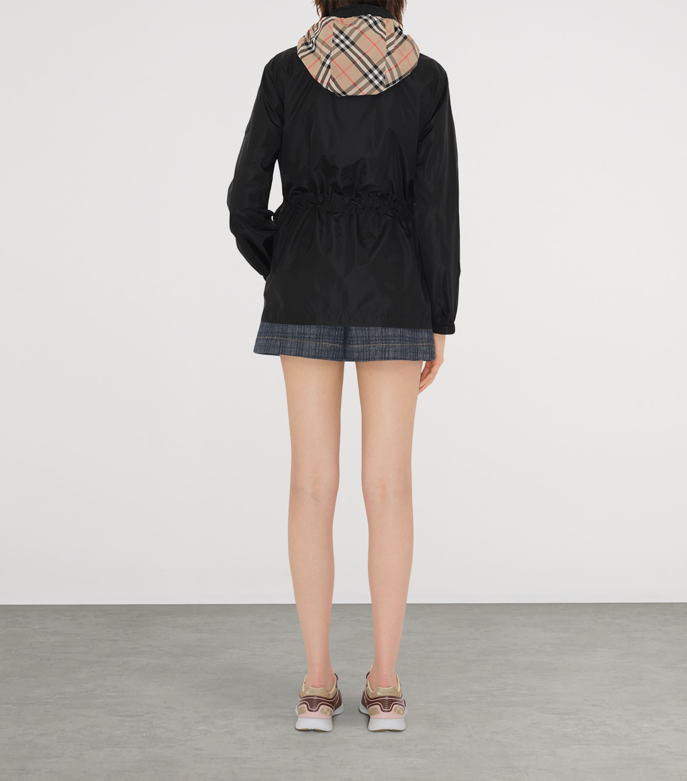 Technical Adaptable Check-Trim Parka BLACK Image 4