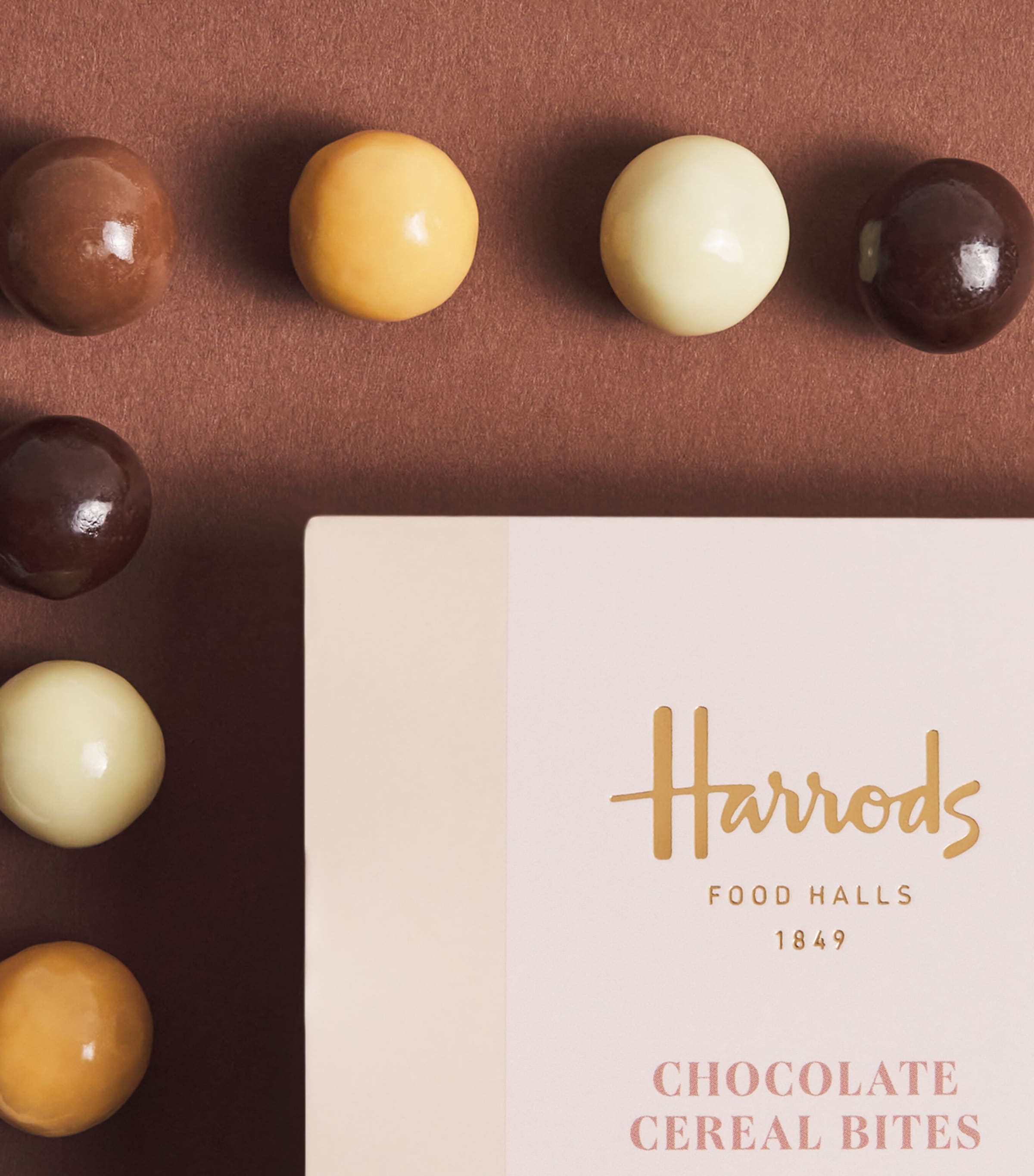 Chocolate Cereal Bites (125g) NO COLOUR Image 3