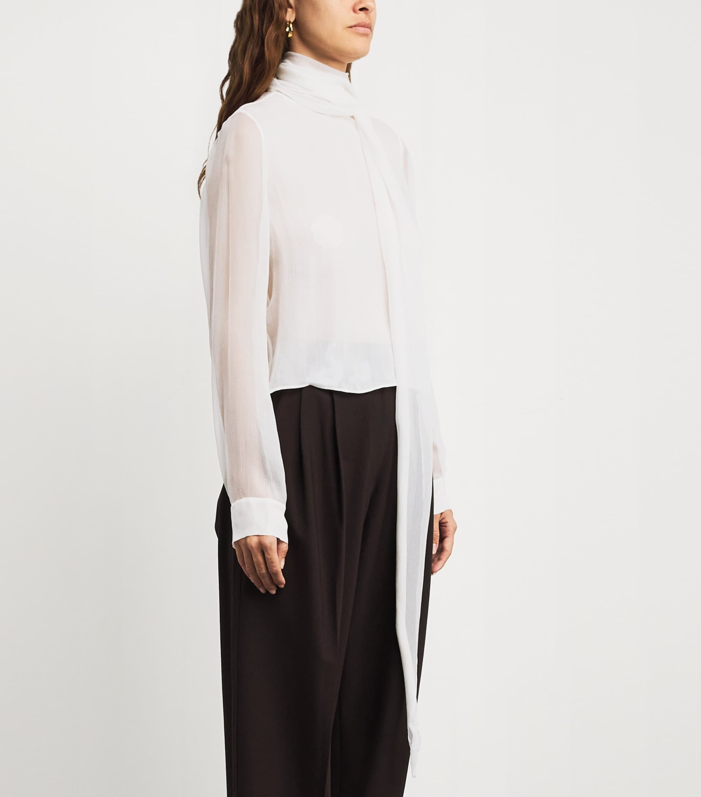 Silk Wisp Tie Blouse CREAM Image 3