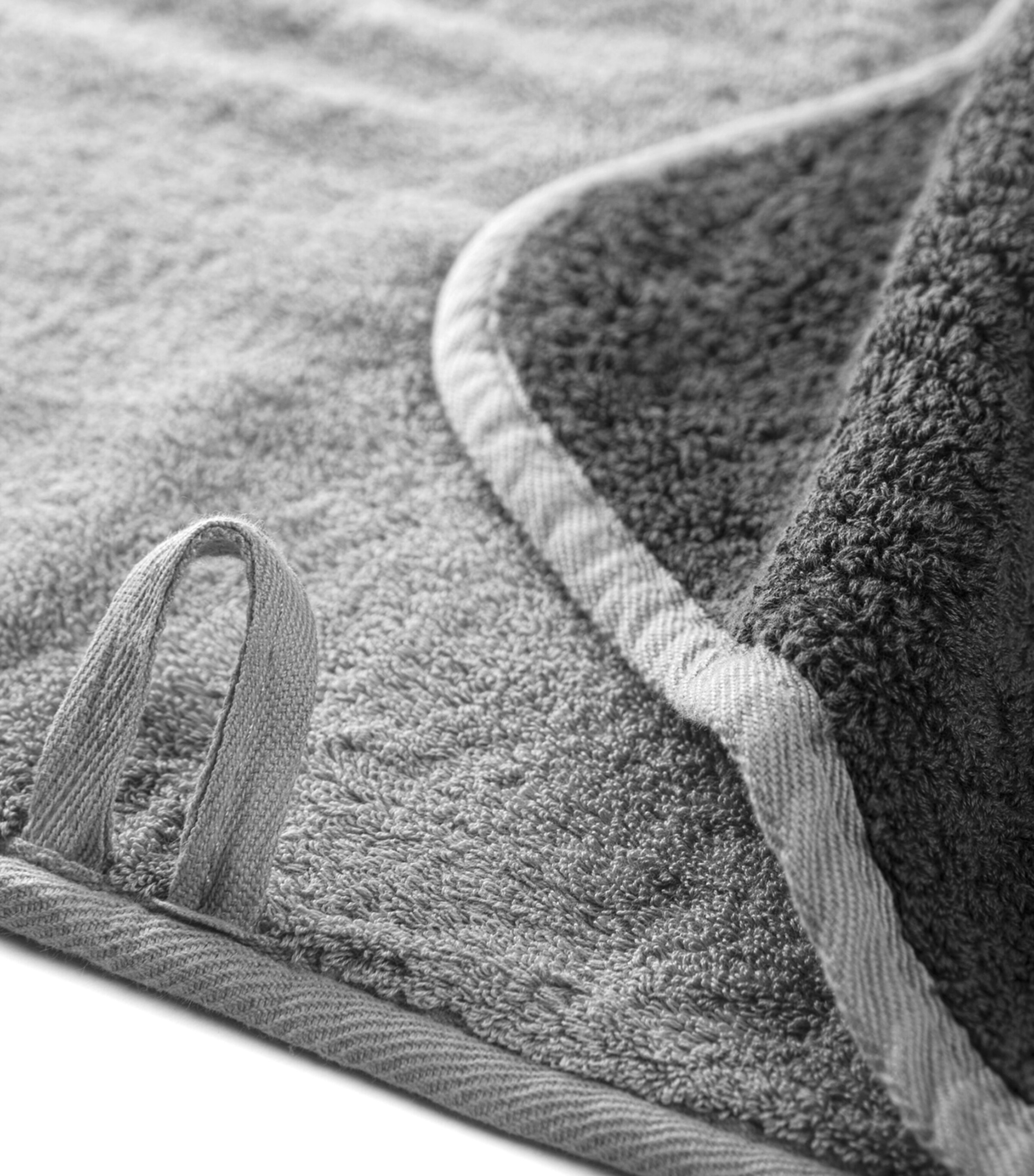 GRACCIOZA Bicolore Hand Towel (50cm x 100cm) Silver/storm Image 5
