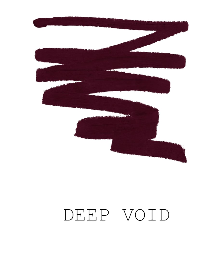 Legendary Longwear Lip Liner DEEP VOID Image 3