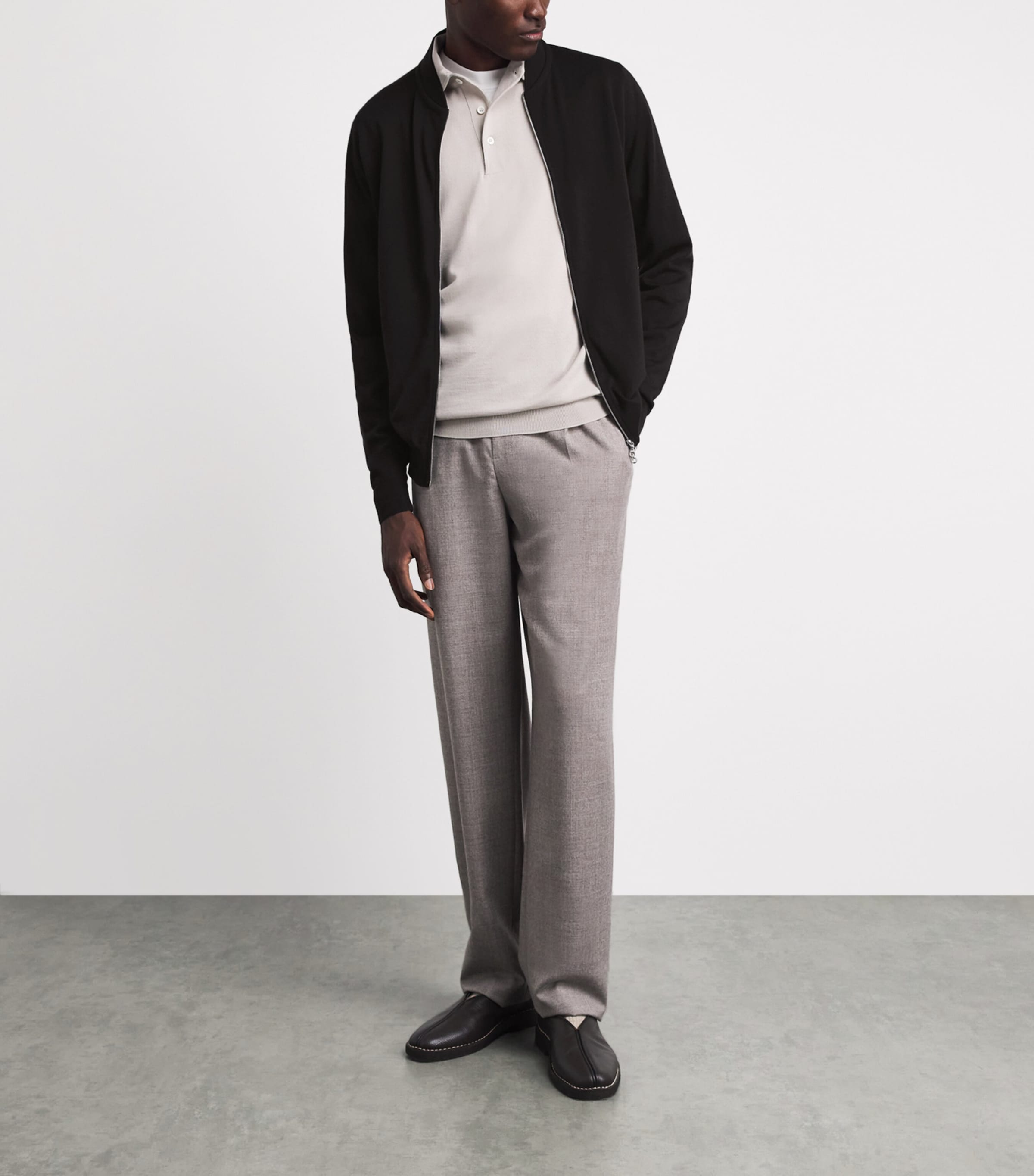 John Smedley Mens Extra Fine Merino Wool Maclean Cardigan Faulkner Brown Image 2