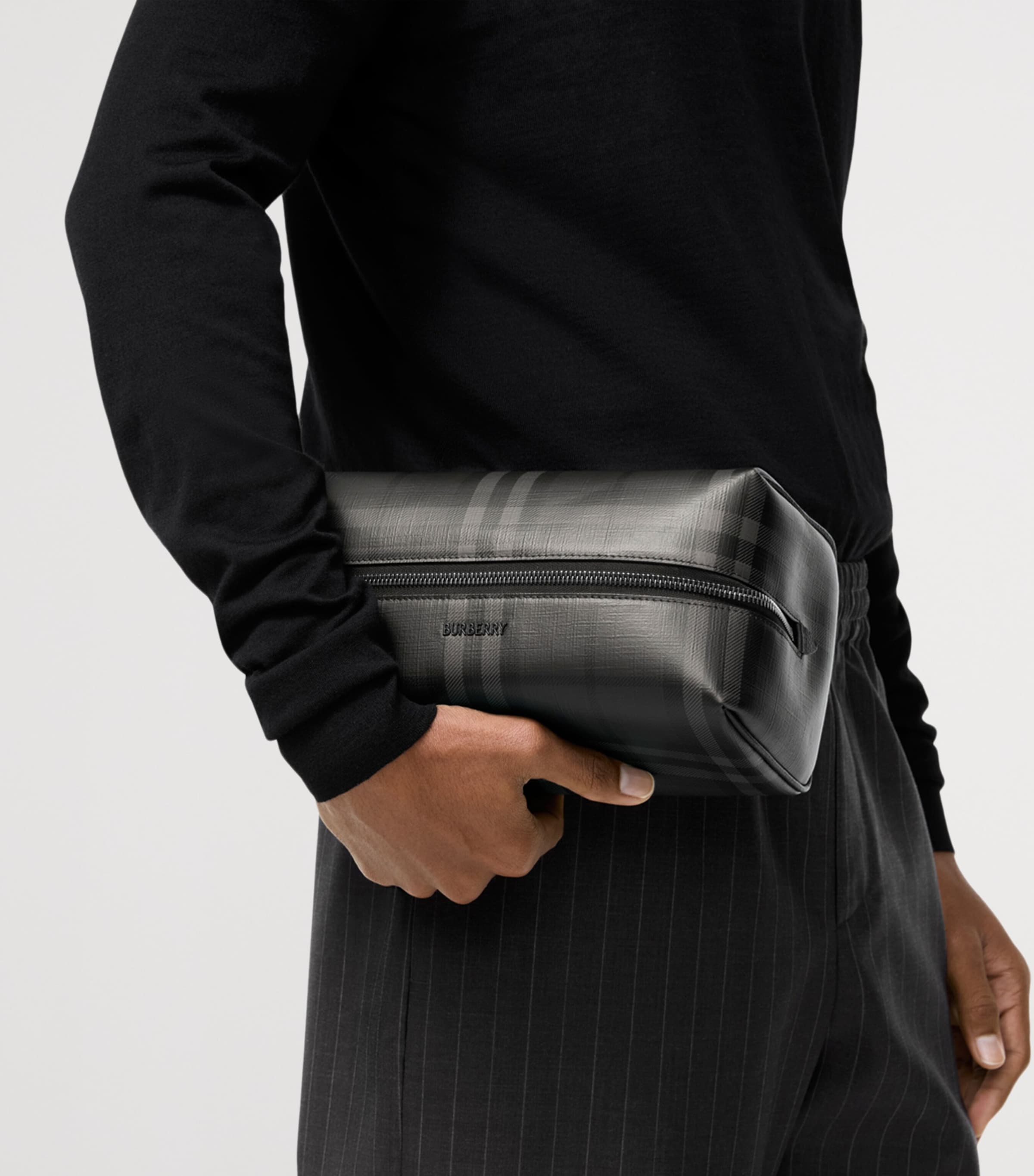 Burberry City Check Zip Pouch Iron Image 3