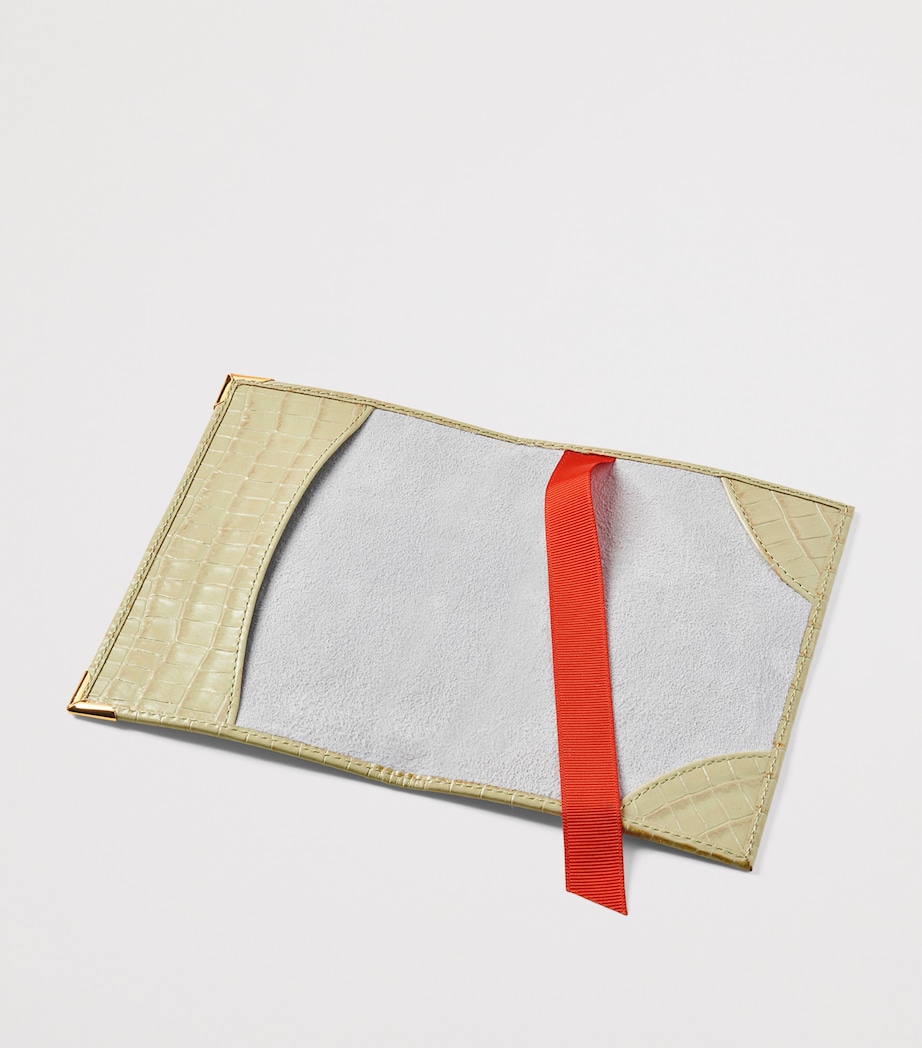 Croc-Embossed Leather Passport Holder PISTACHIO Image 3