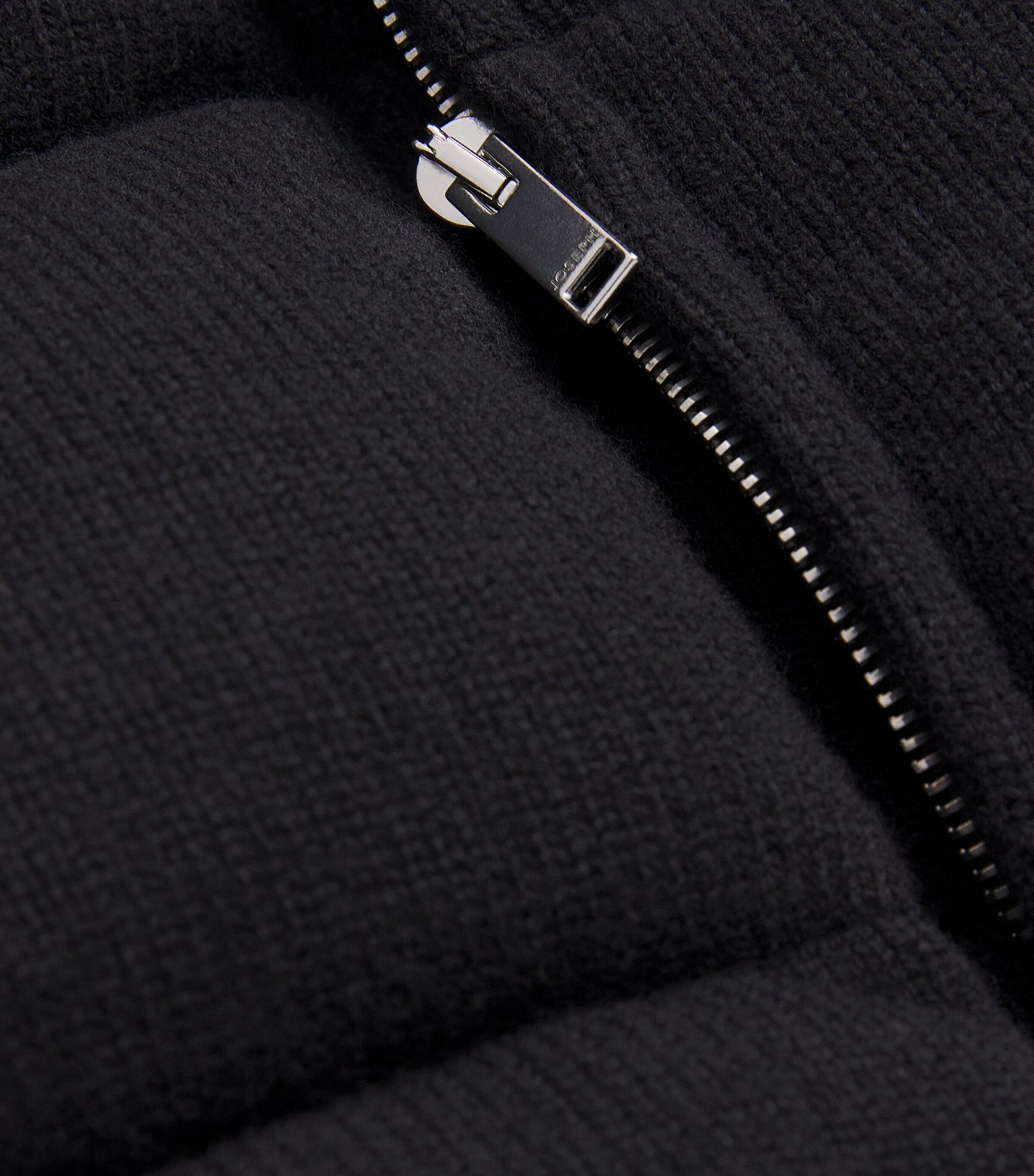 Merino Wool Down Puffer Gilet BLACK Image 5