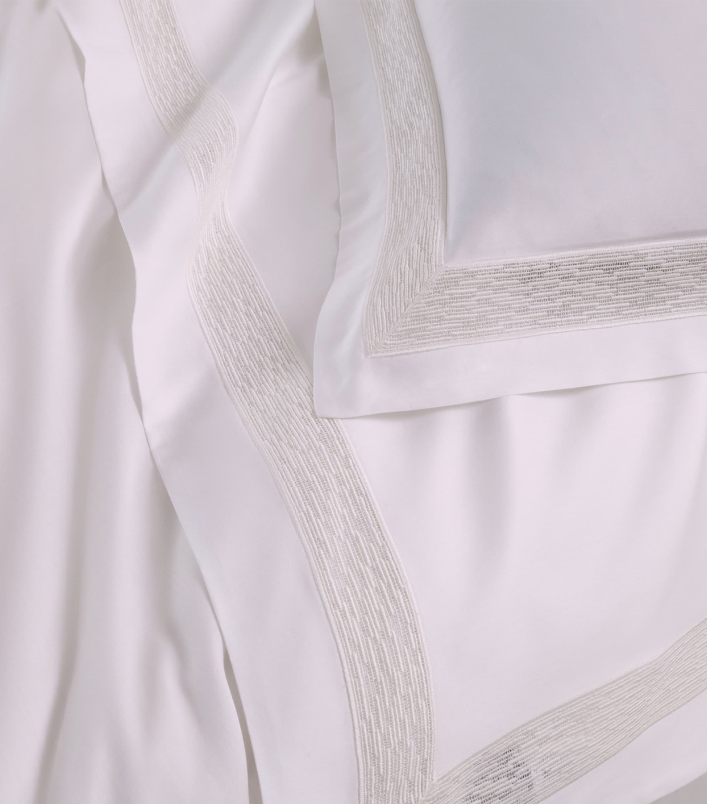 Frette Cotton Balance Lace Square Pillowcase (65cm x 65cm) Milk Image 2