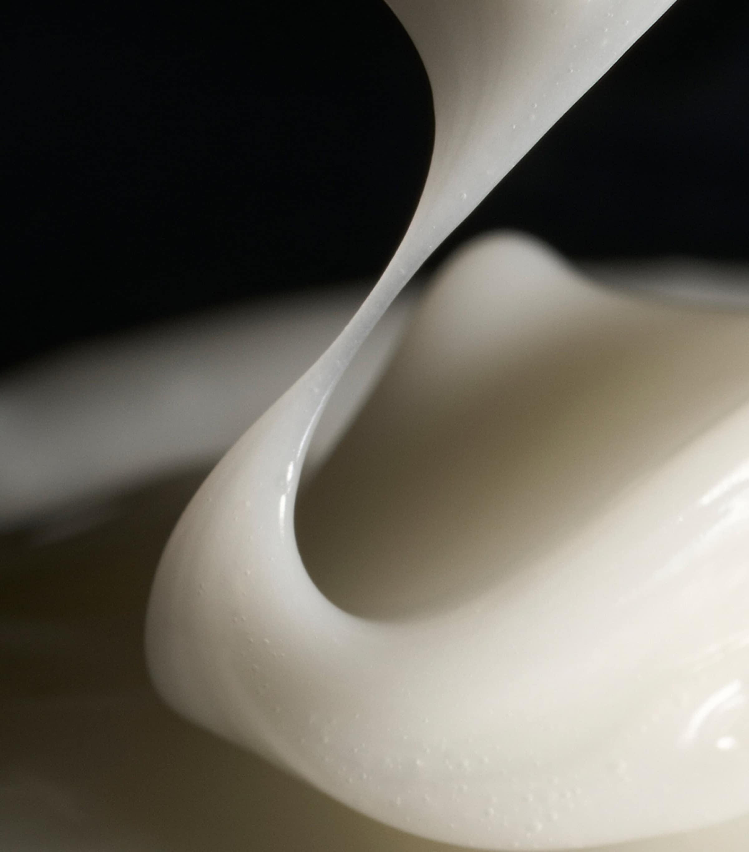 Gold Lust Restorative Night Crème (150ml) NO COLOUR Image 3