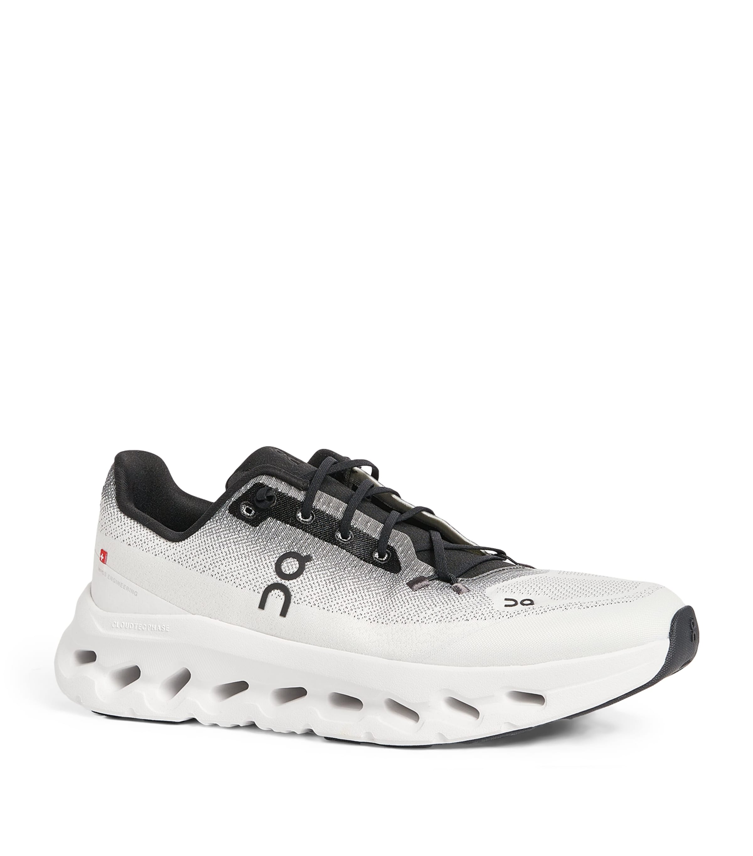 On Mens Cloudtilt Trainers Black | Ivory Image 4