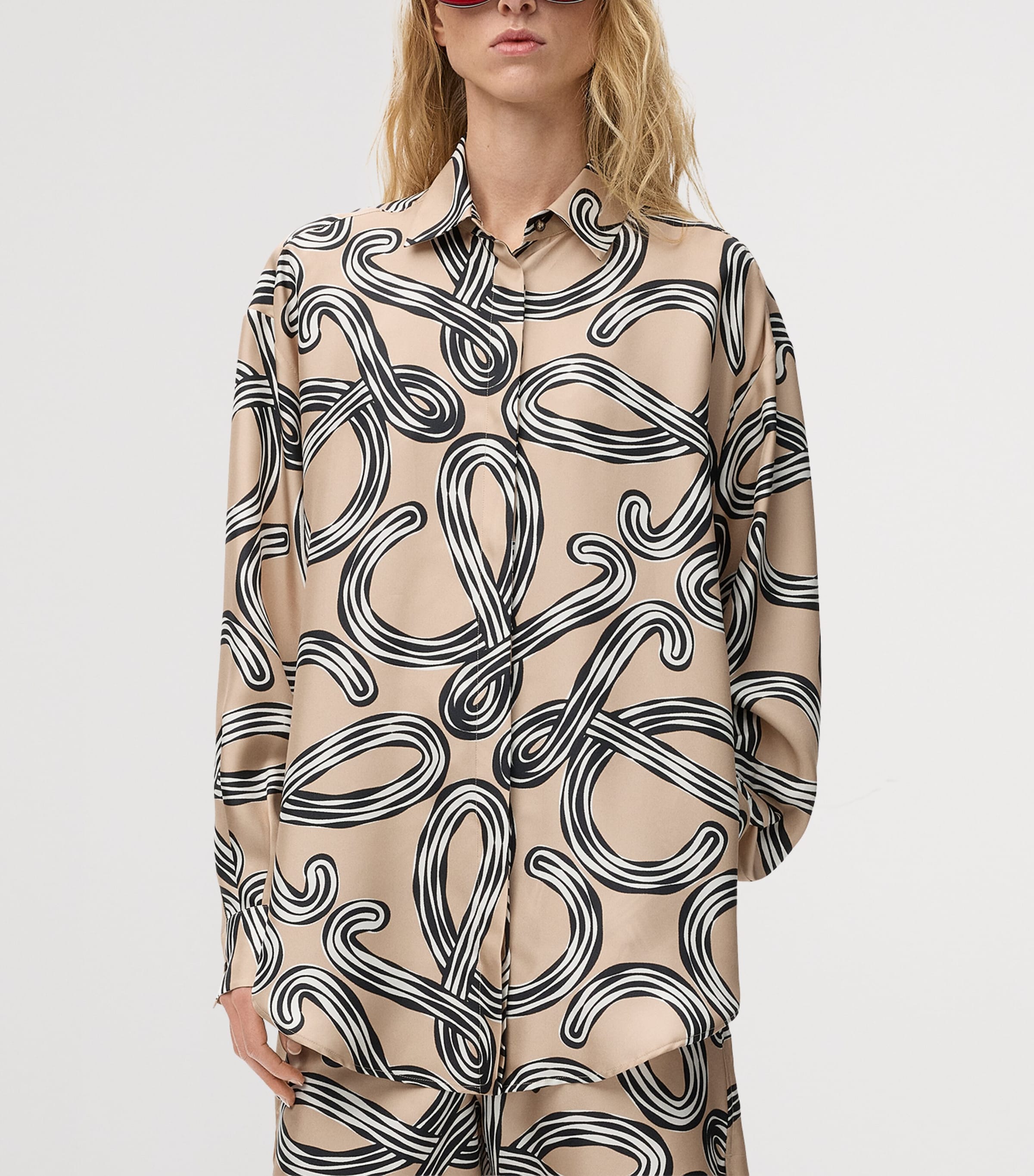 LOEWE Womens x Paula’s Ibiza Silk Oversized Shirt Beige/black Image 3