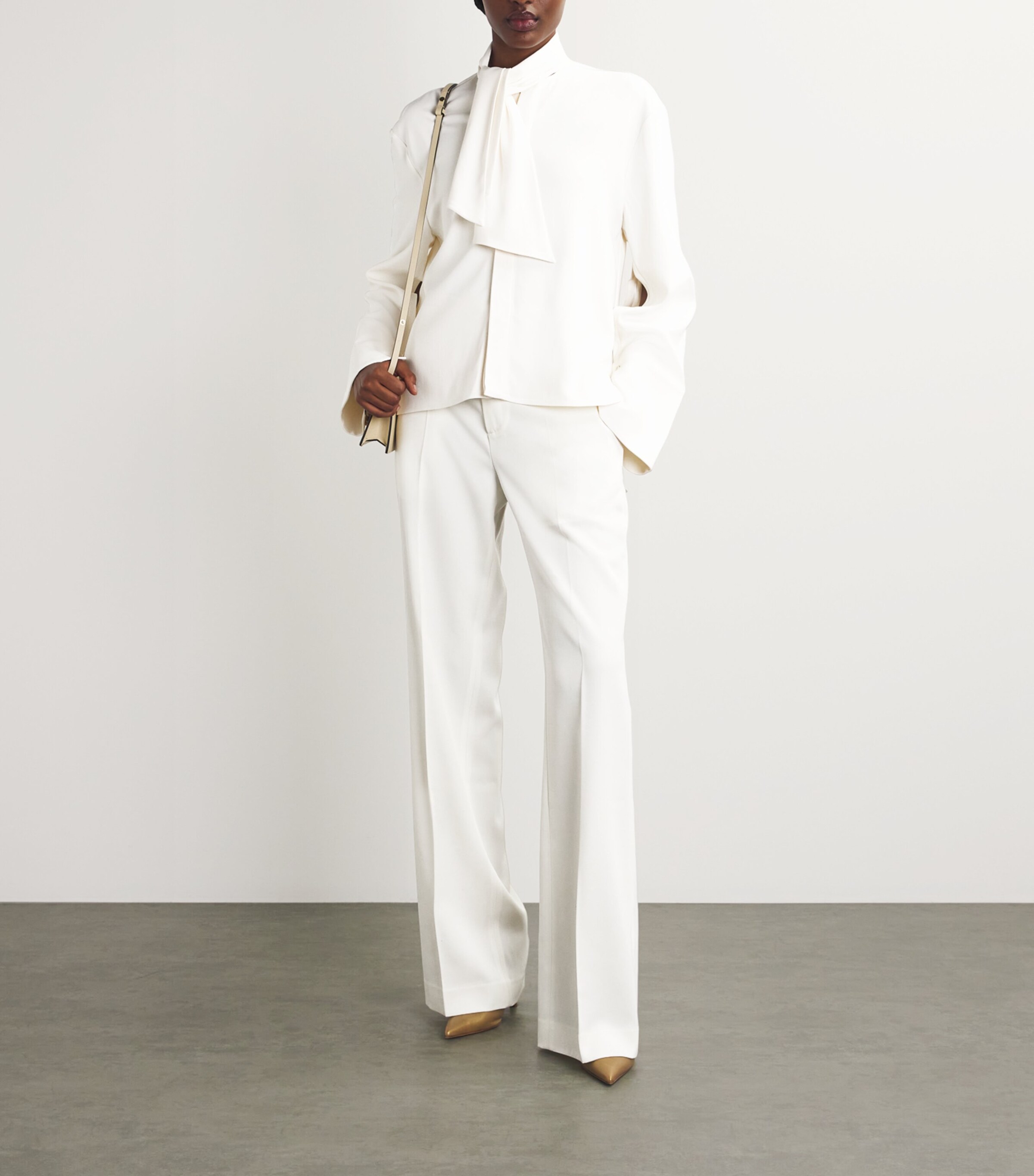 Pussybow Blouse 101 IVORY Image 2