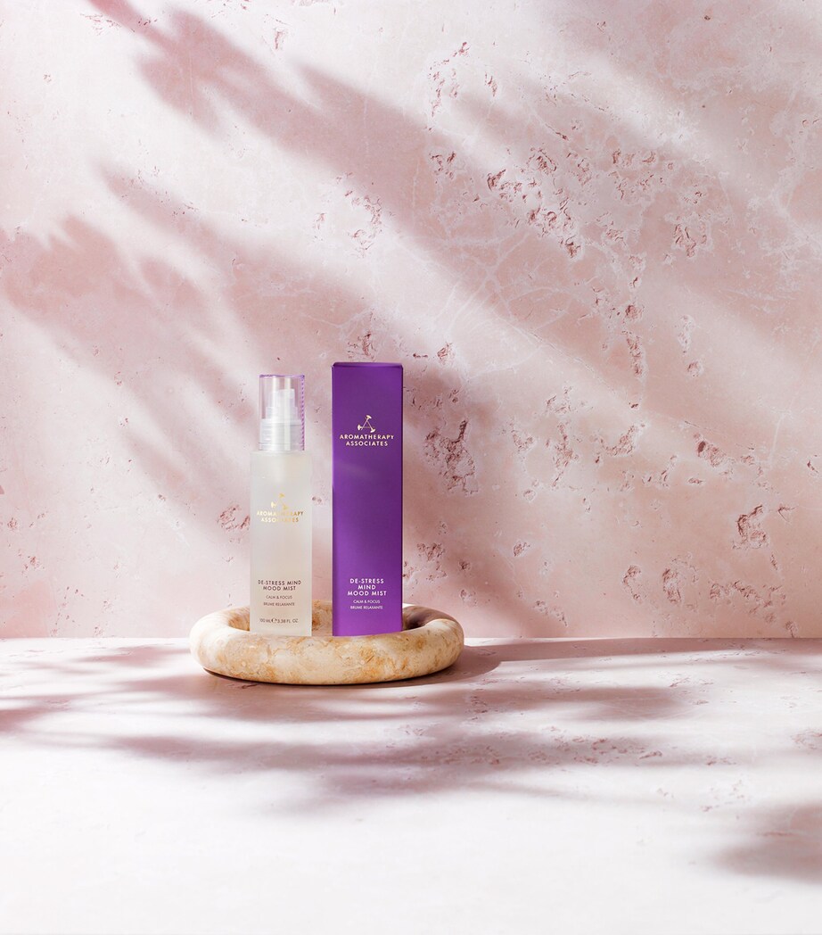 Aromatherapy Associates De-Stress Mind Mood Mist (100ml) Image 4