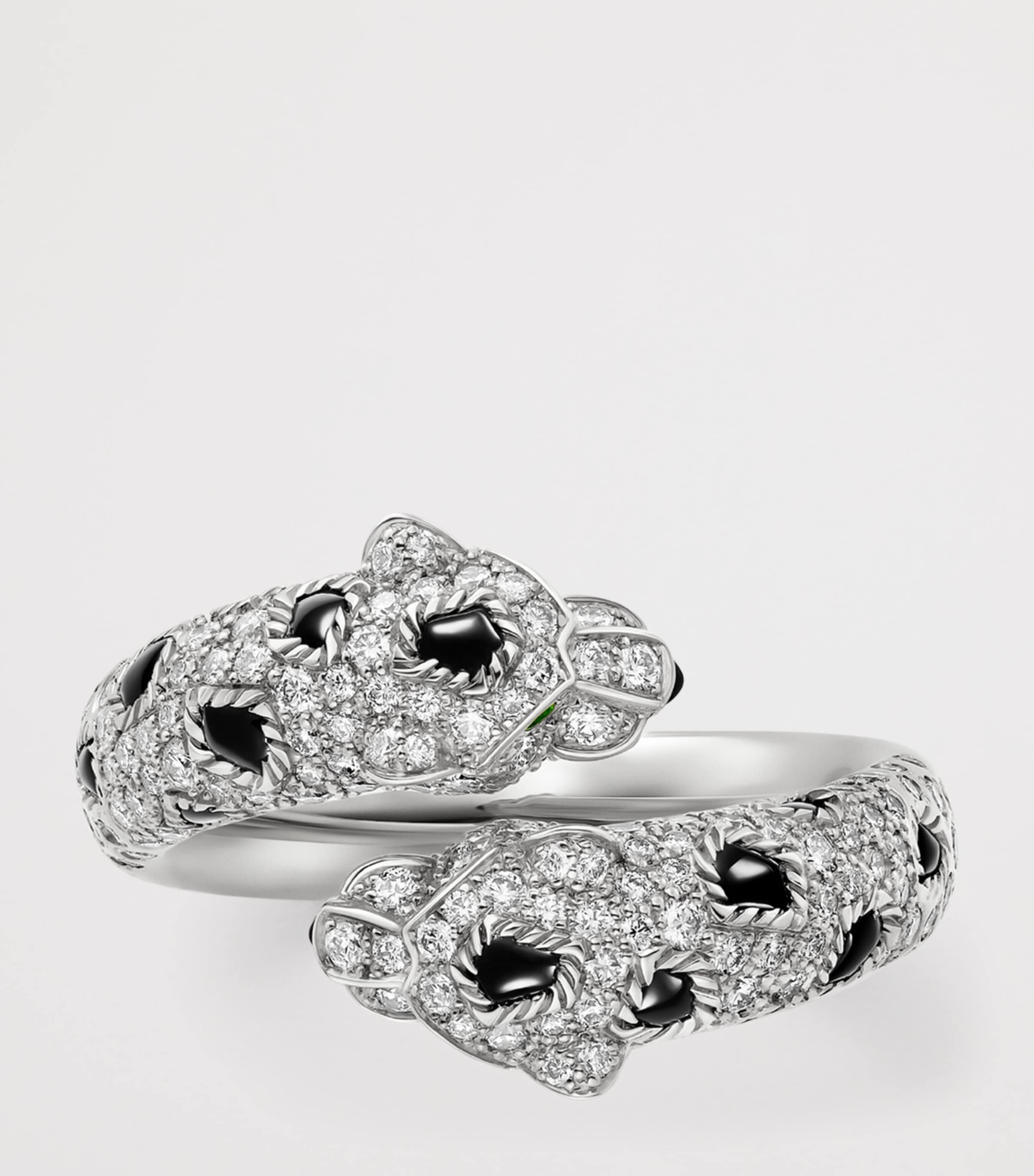 Cartier White Gold, Diamond, Emerald and Onyx Panthère de Cartier Ring White Gold Image 5