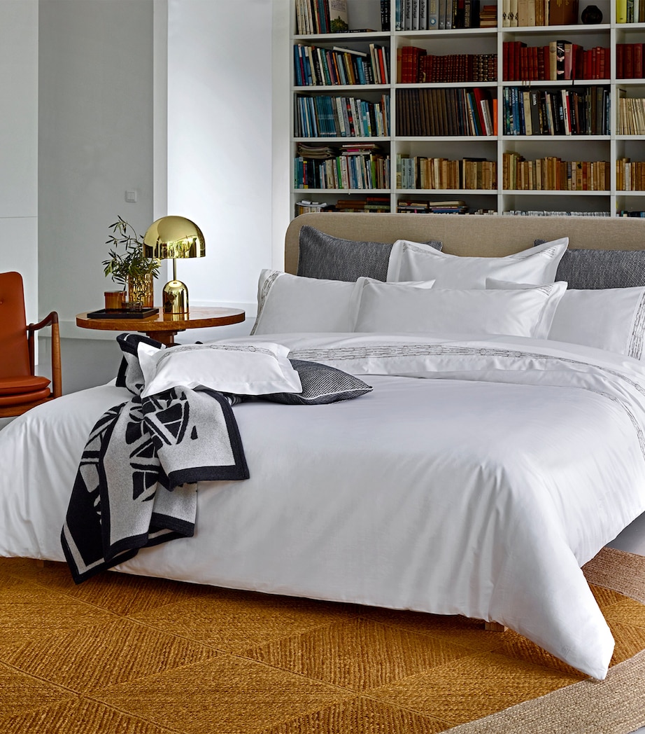 Egyptian Cotton Alentejo Super King Duvet Cover Set (260cm x 220cm) WHITE/PEARL Image 3