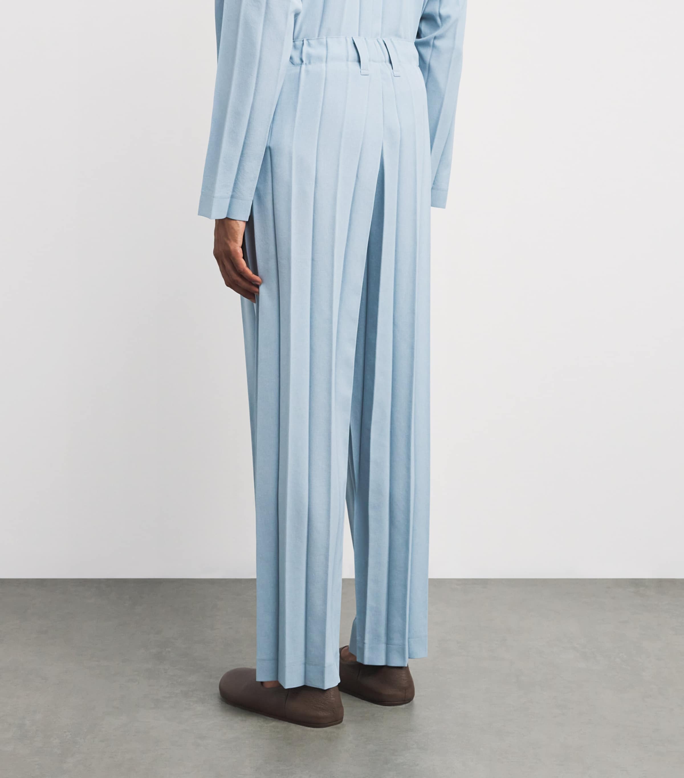 Pleated Edge Ensemble Trousers 72-BLUE Image 4