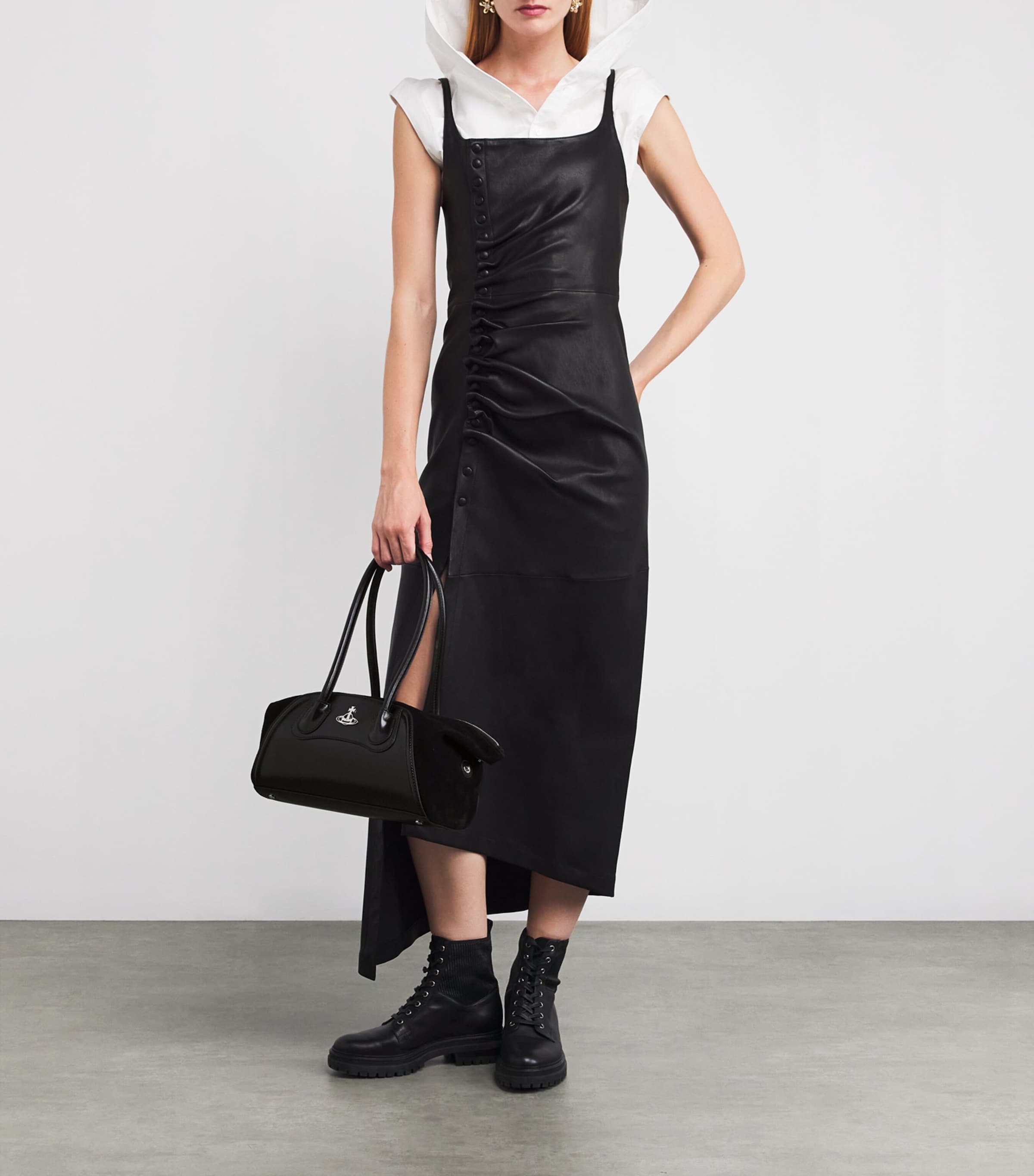 新着【Vivienne Westwood】Shirley Holdall ホルダル バッグ Shirley Holdall in BLACK | Vivienne Westwood®