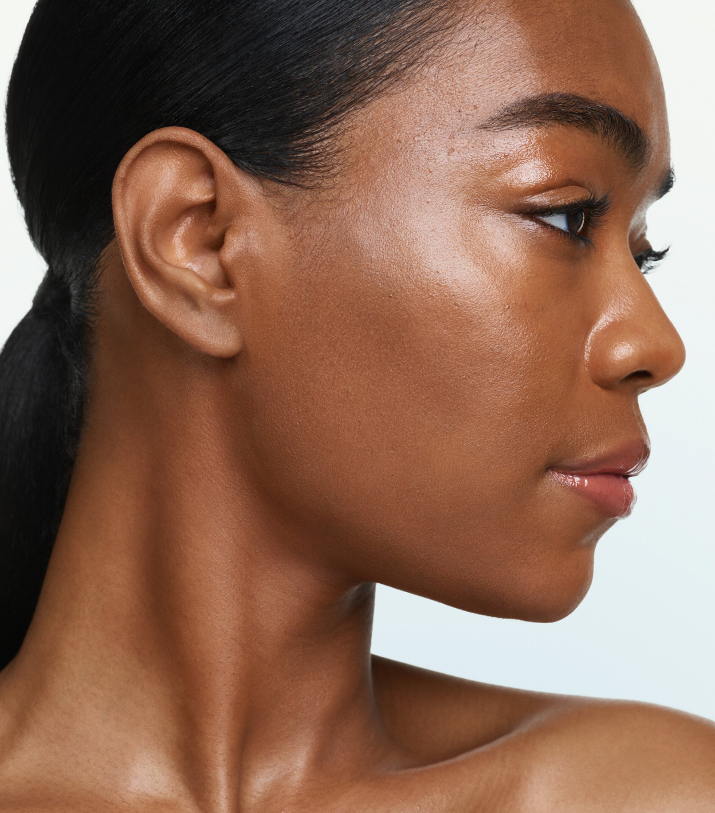 THE SUPER Tinted Hydrator SHADE 9 Image 3