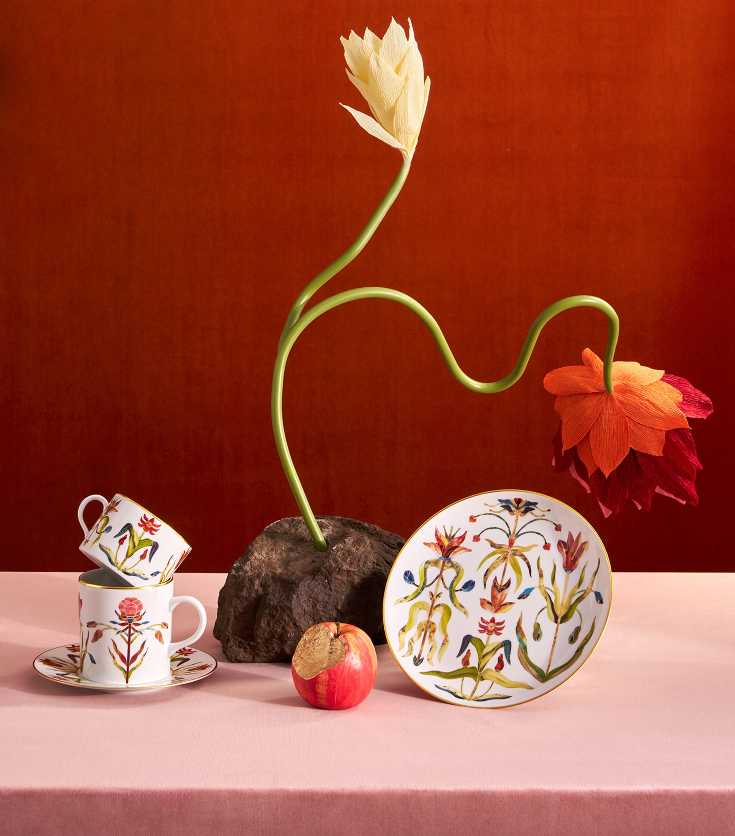 L'Objet Porcelain Grand Tour Mug Image 4