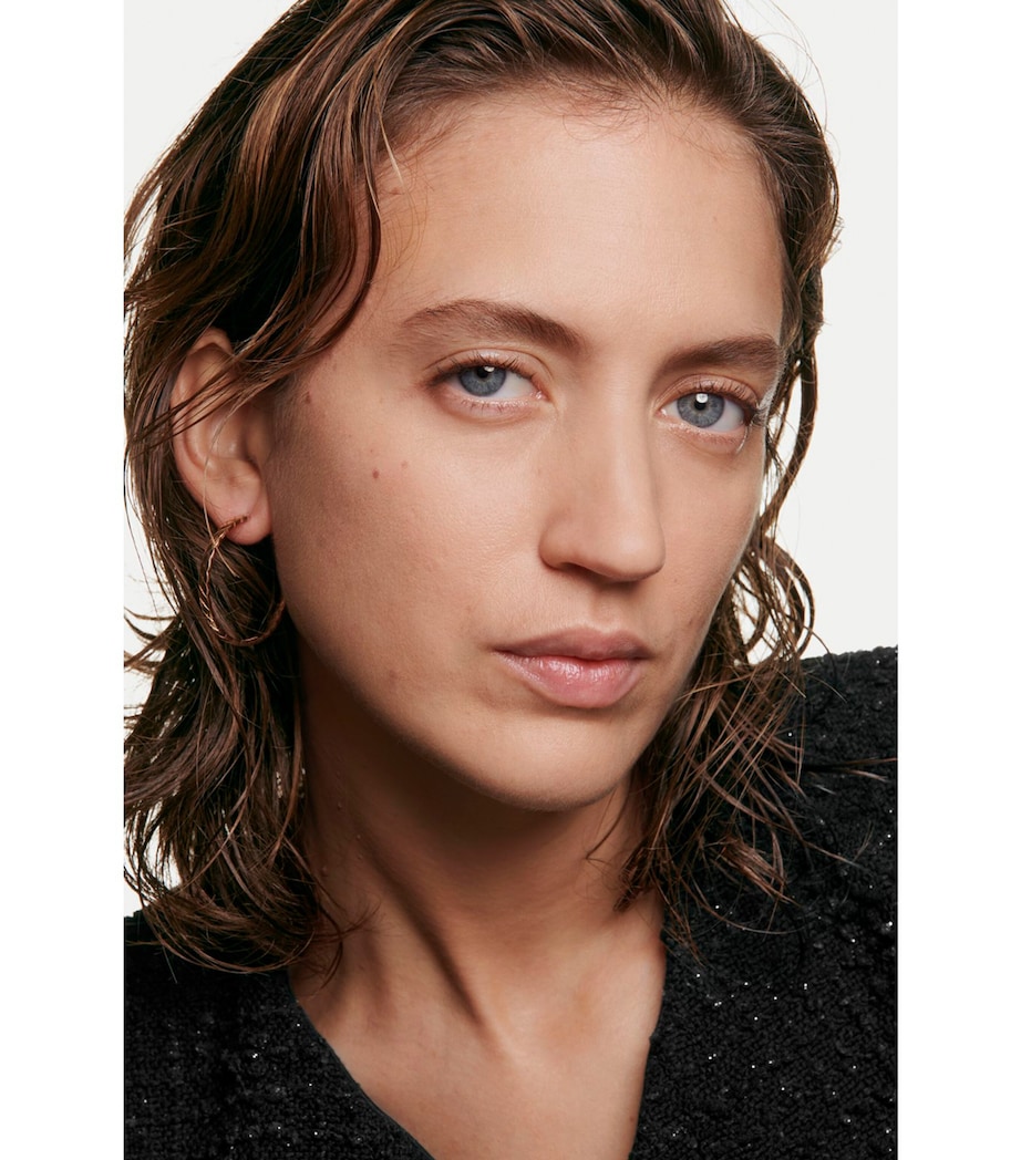 ULTRA LE TEINT VELVET Blurring Smooth-Effect Foundation B40 Image 3